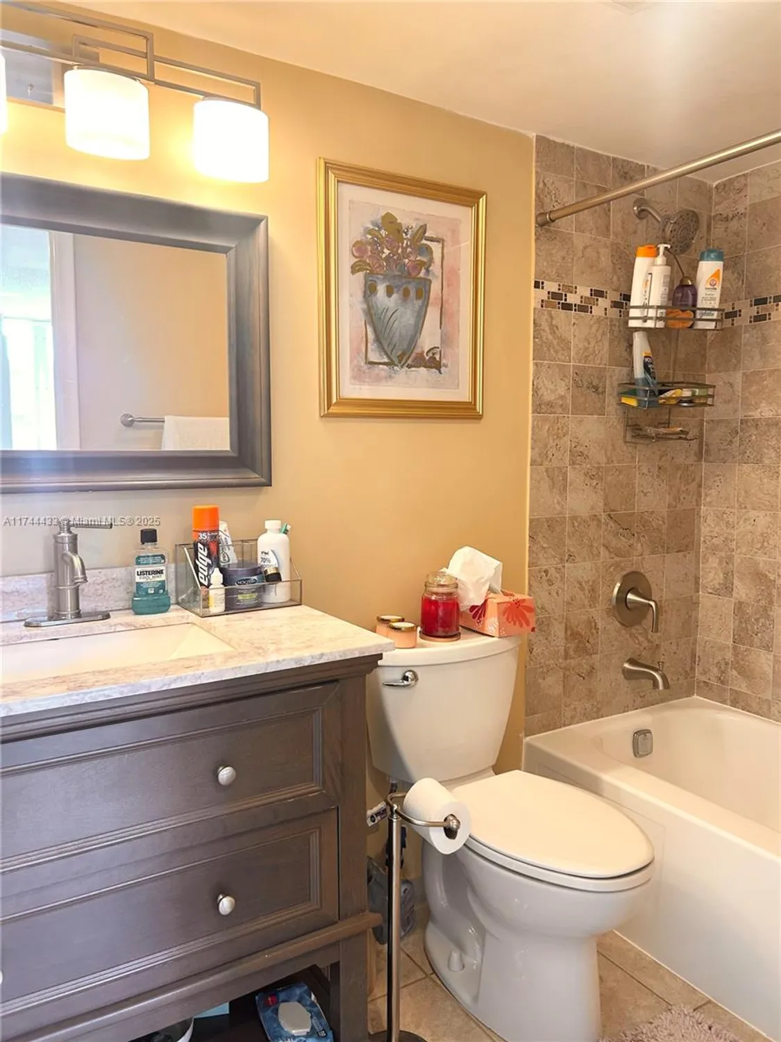 Property Slideshow image 10 of 34 | , Pembroke Pines, FL, 33025