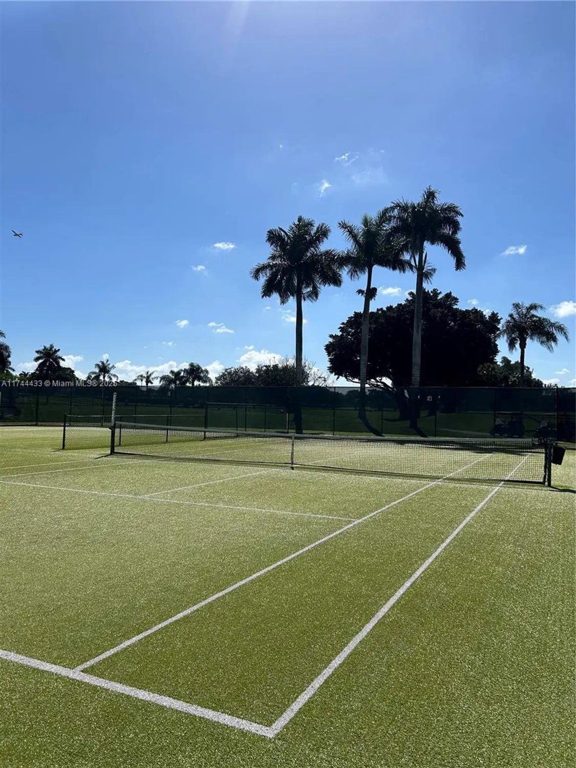 Property Slideshow image 32 of 34 | , Pembroke Pines, FL, 33025