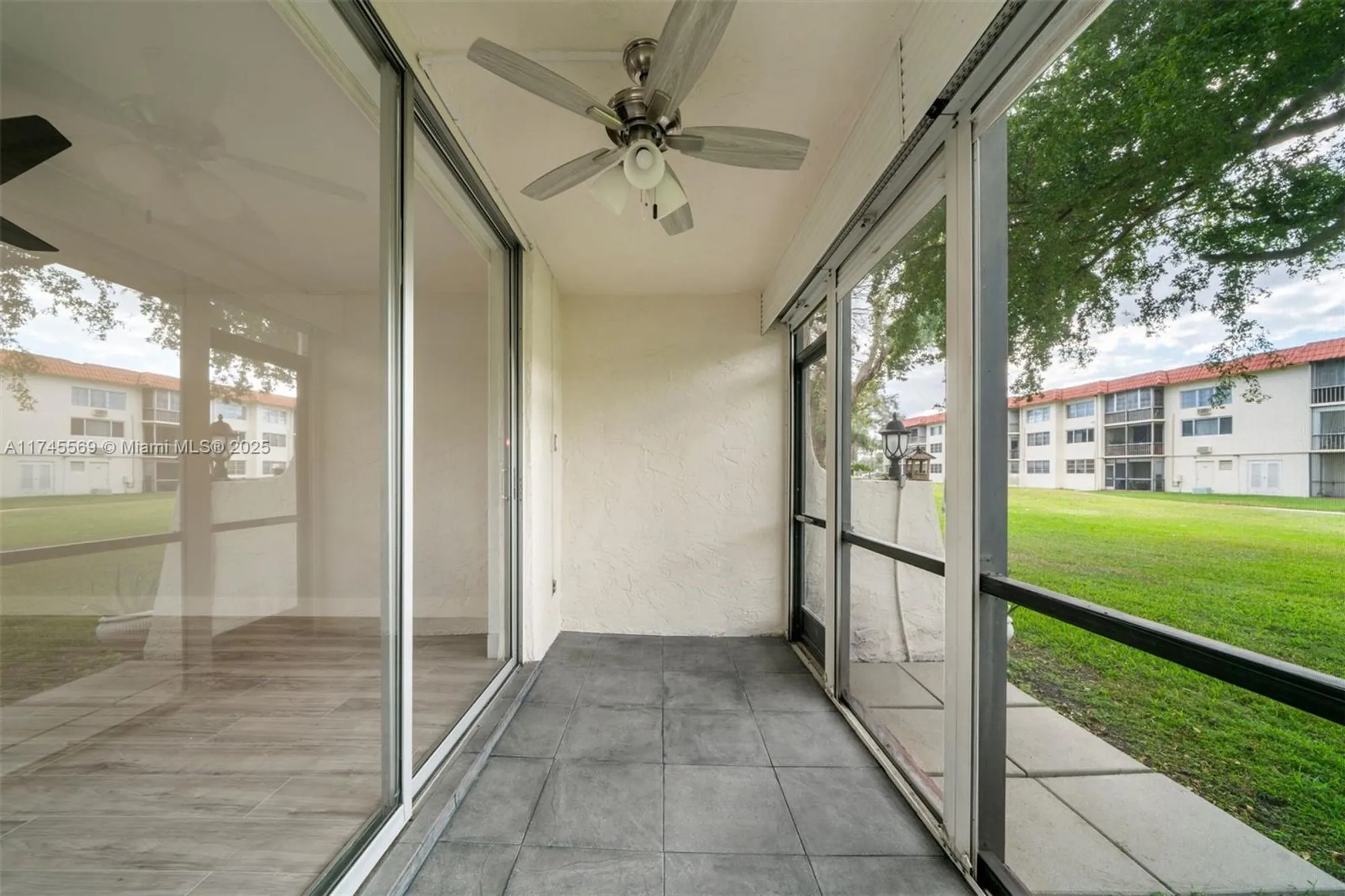 Property Slideshow image 18 of 22 | 8901 s hollybrook blvd 109, Pembroke Pines, FL, 33025