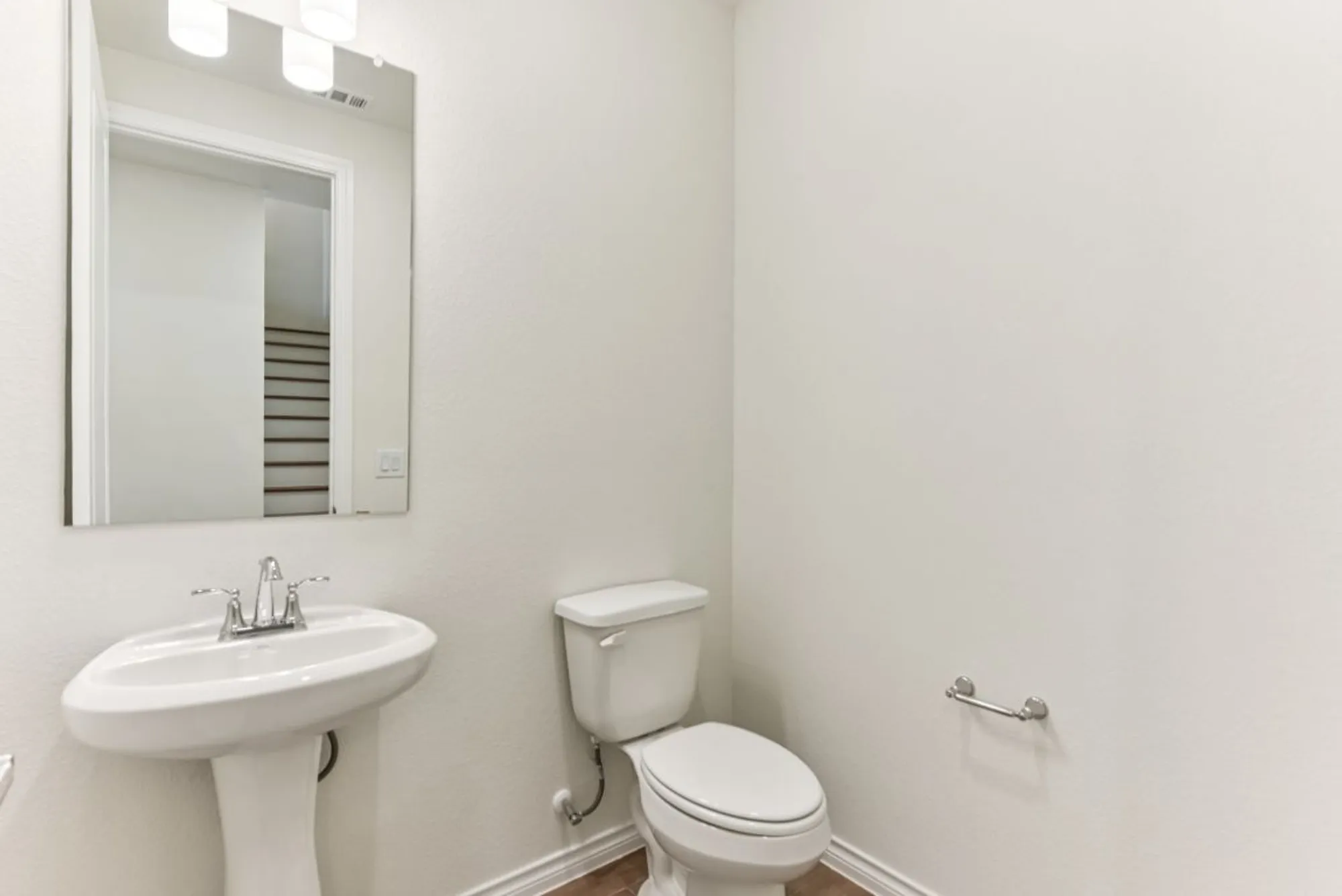 Property Slideshow image 11 of 32 | 104 maceo way unit 102, San Marcos, TX, 78666
