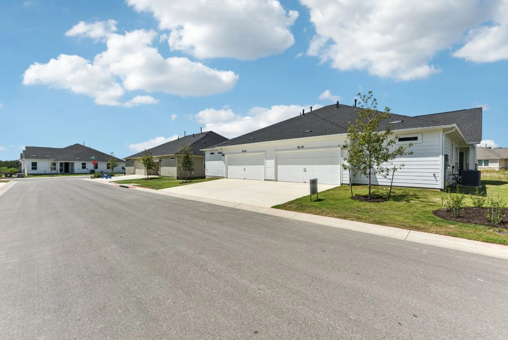 Property Slideshow image 26 of 30 | 136 stewart dr unit 101, San Marcos, TX, 78666