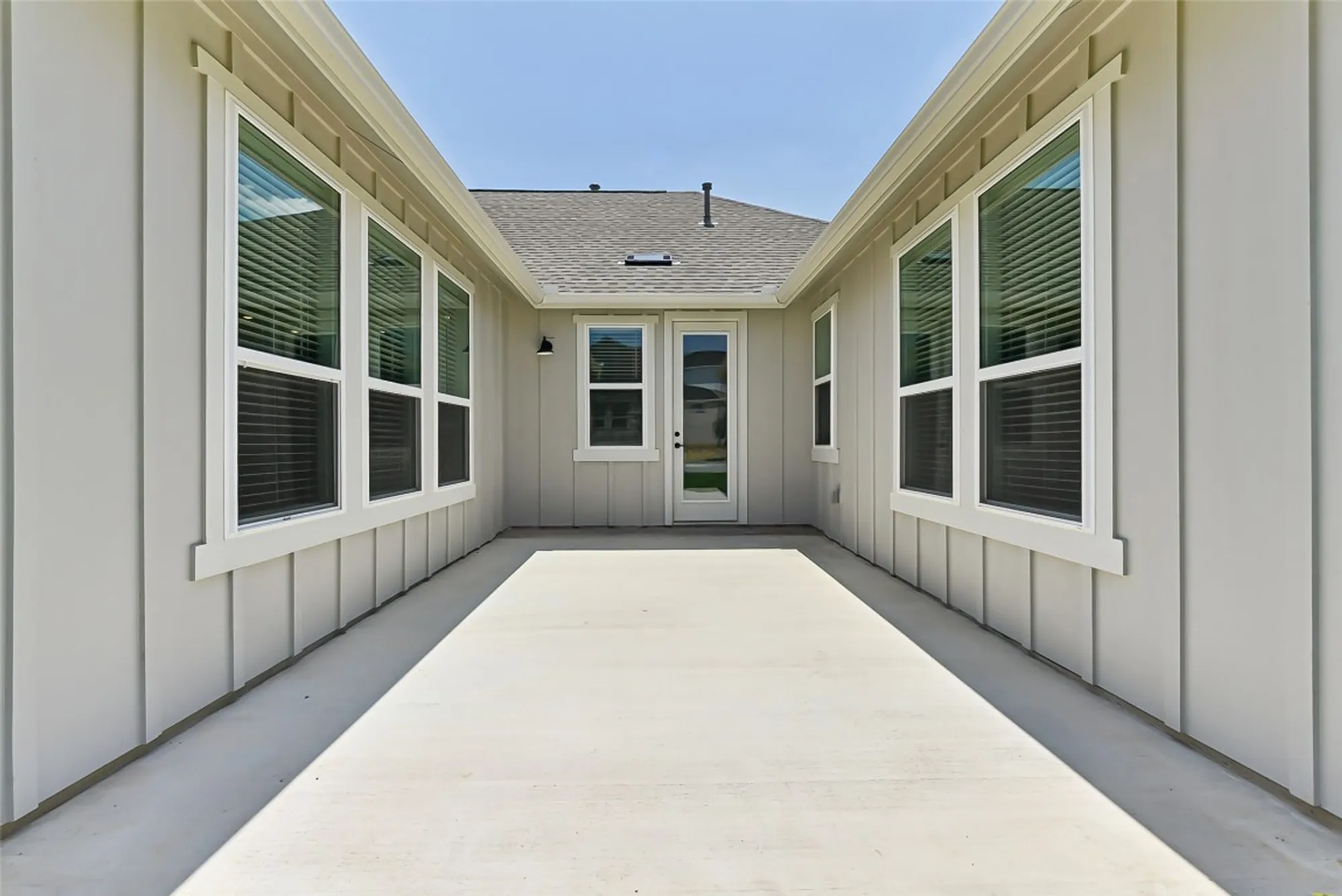 Property Slideshow image 15 of 20 | 264 sweeping sage ln, San Marcos, TX, 78666