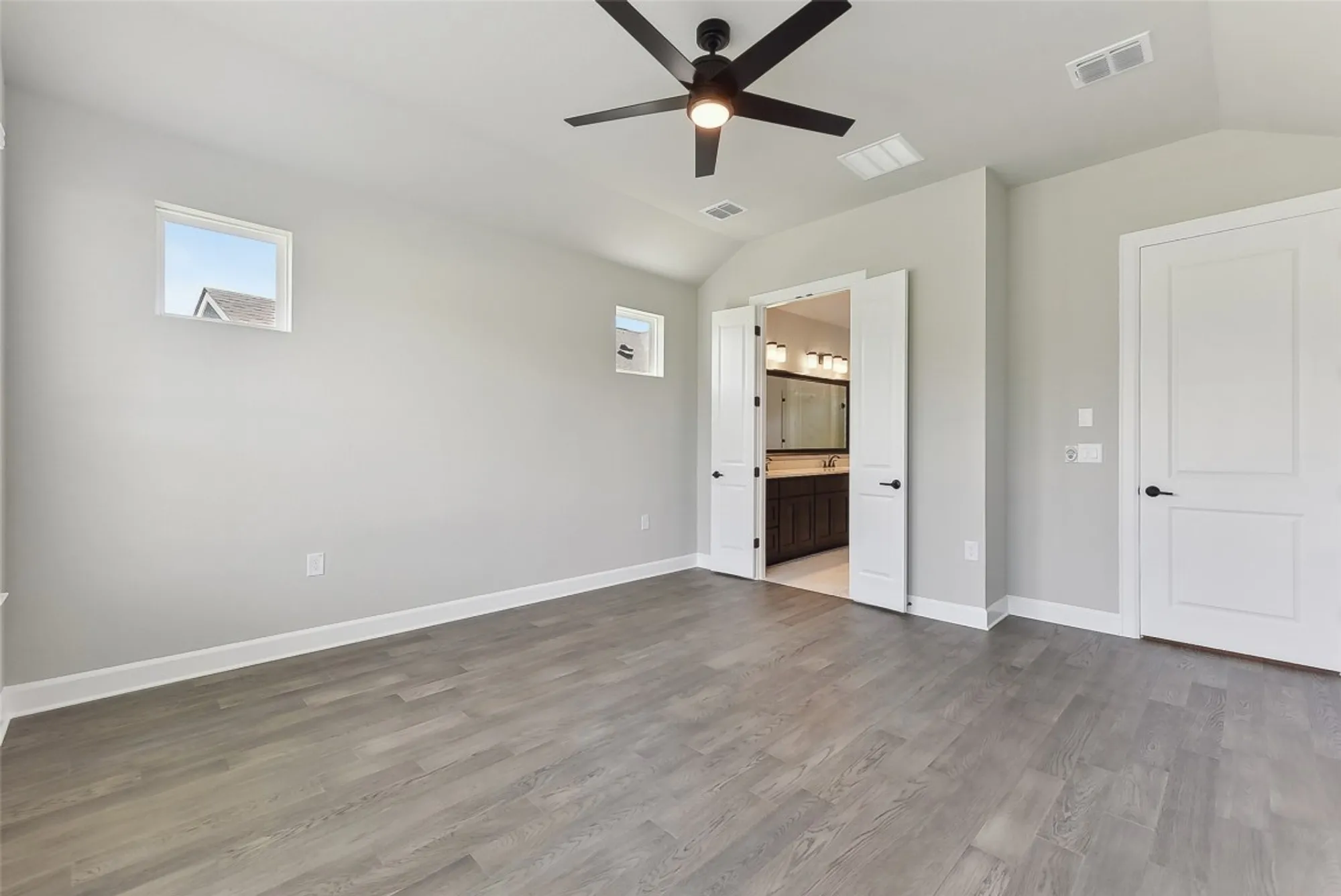 Property Slideshow image 12 of 20 | 264 sweeping sage ln, San Marcos, TX, 78666