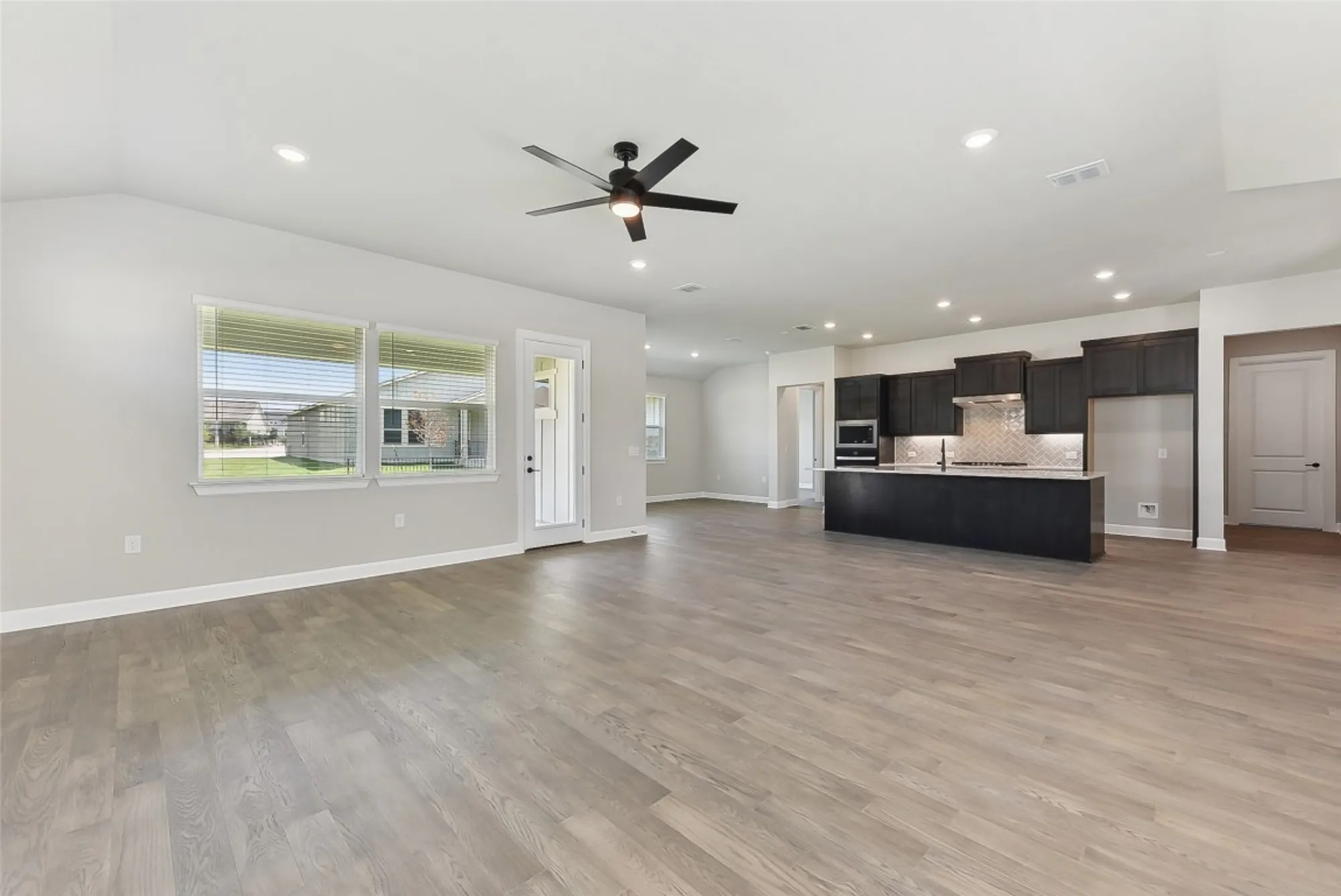 Property Slideshow image 7 of 20 | 264 sweeping sage ln, San Marcos, TX, 78666