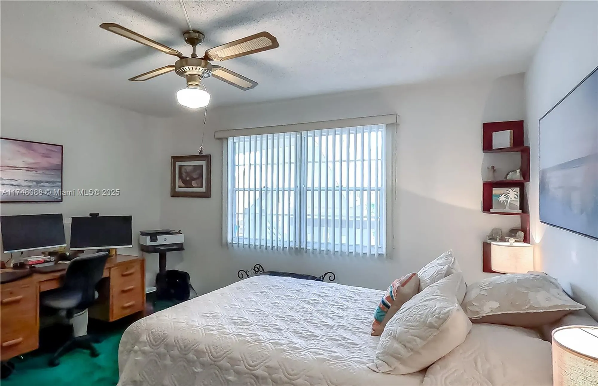 Property Slideshow image 14 of 16 | 2201 lucaya bnd m2, Coconut Creek, FL, 33066