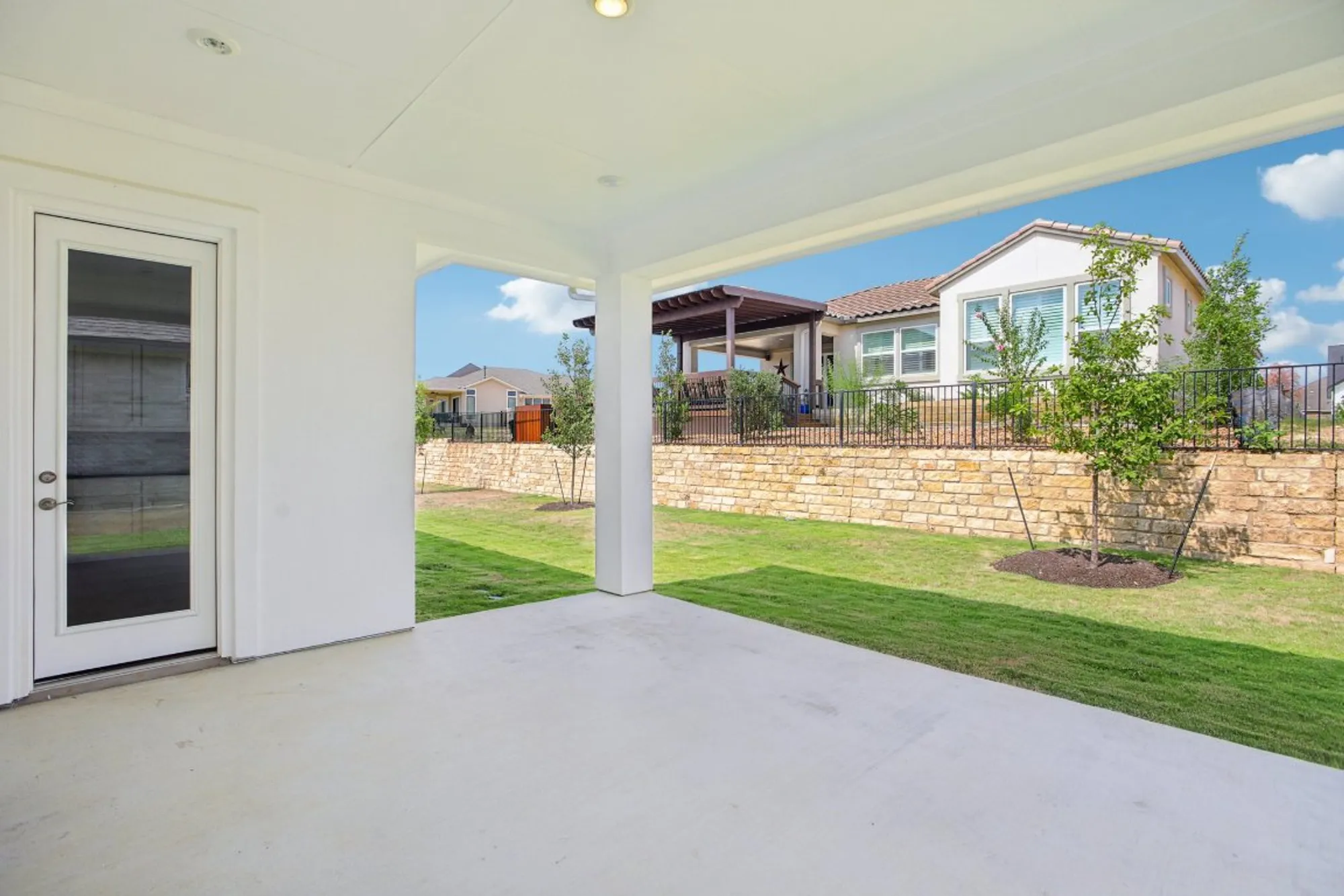 Property Slideshow image 17 of 25 | 1520 dancing oak ln, San Marcos, TX, 78666