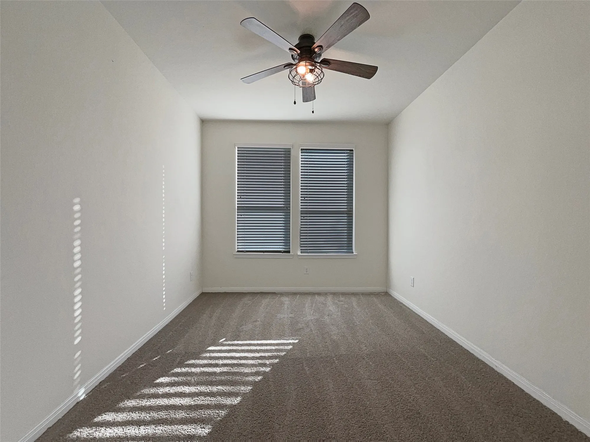 Property Slideshow image 11 of 22 | 3403 satin leaf ln, Richmond, TX, 77469