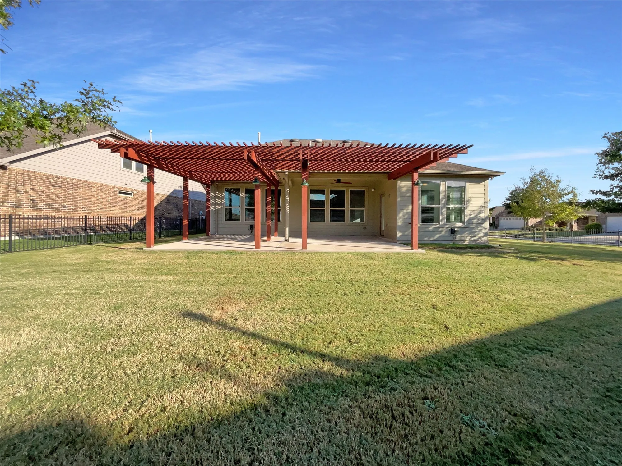 Property Slideshow image 8 of 22 | 3403 satin leaf ln, Richmond, TX, 77469