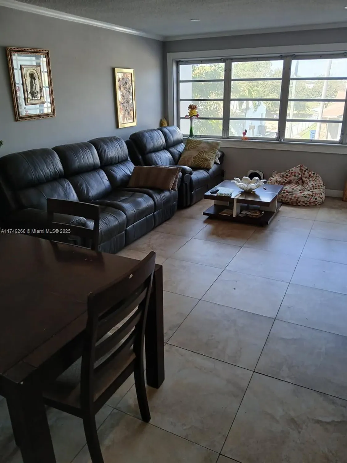 Property Slideshow image 5 of 6 | 330 se 2nd st 202f, Hallandale Beach, FL, 33009