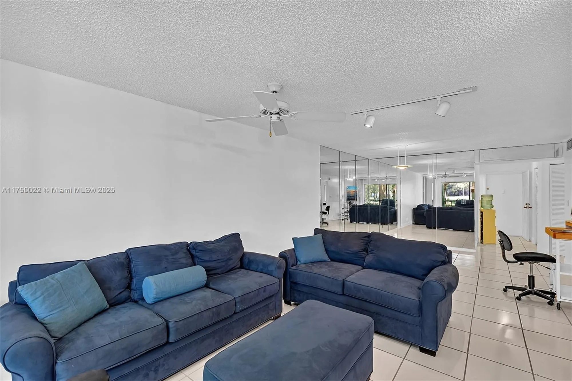 Property Slideshow image 10 of 41 | 5860 nw 44th st 111, Lauderhill, FL, 33319