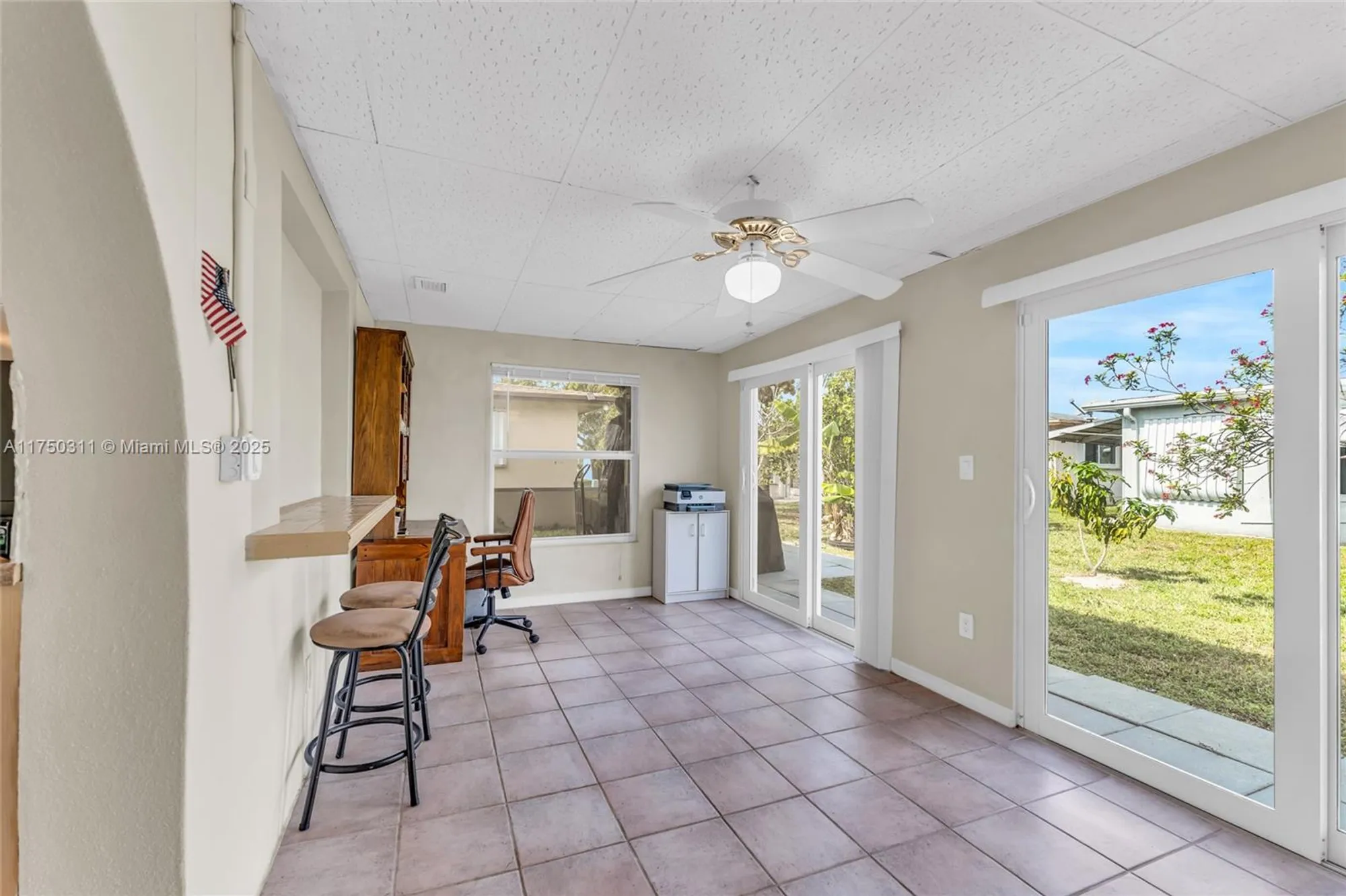 Property Slideshow image 13 of 37 | 6985 nw 11th ct, Margate, FL, 33063