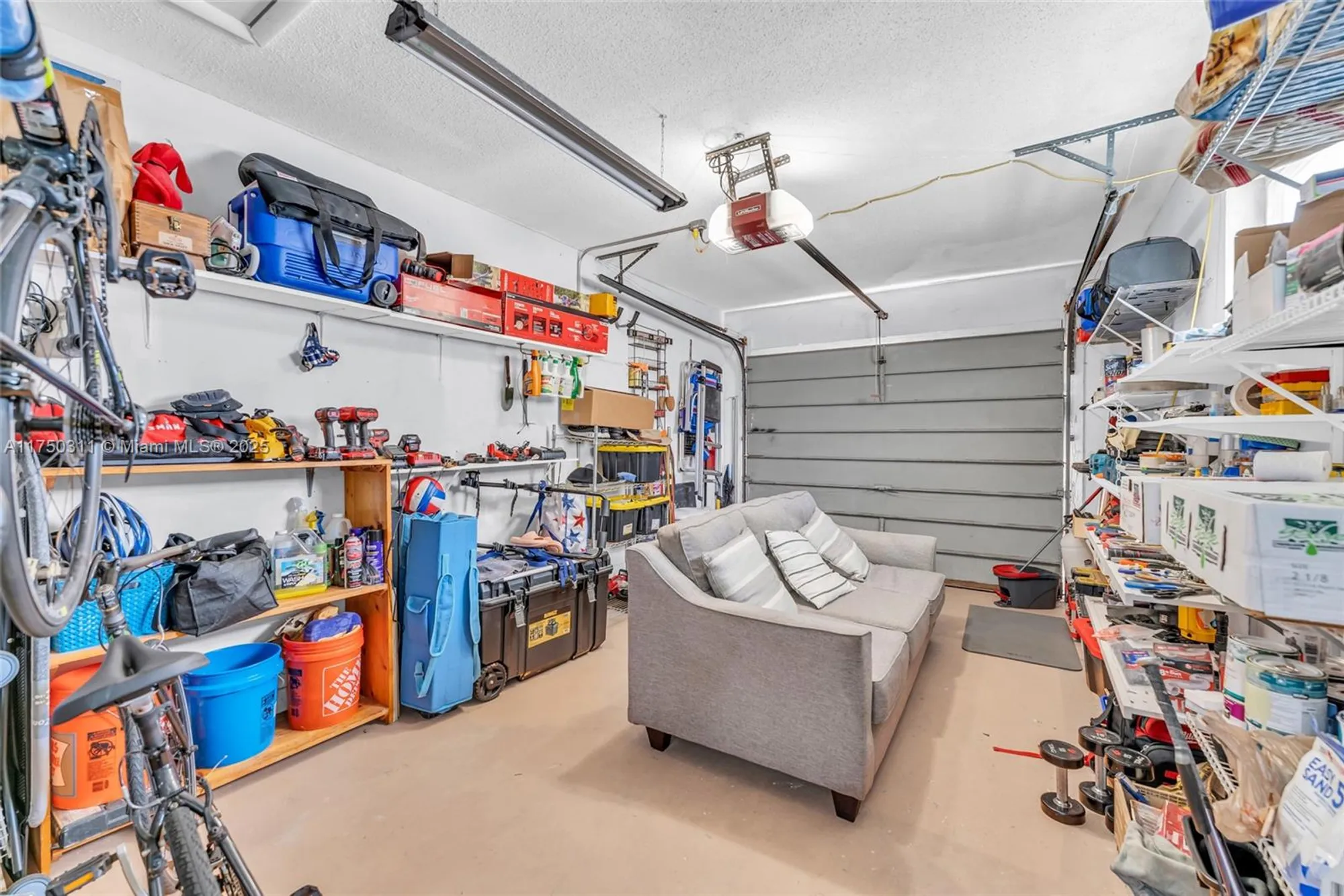 Property Slideshow image 26 of 37 | 6985 nw 11th ct, Margate, FL, 33063