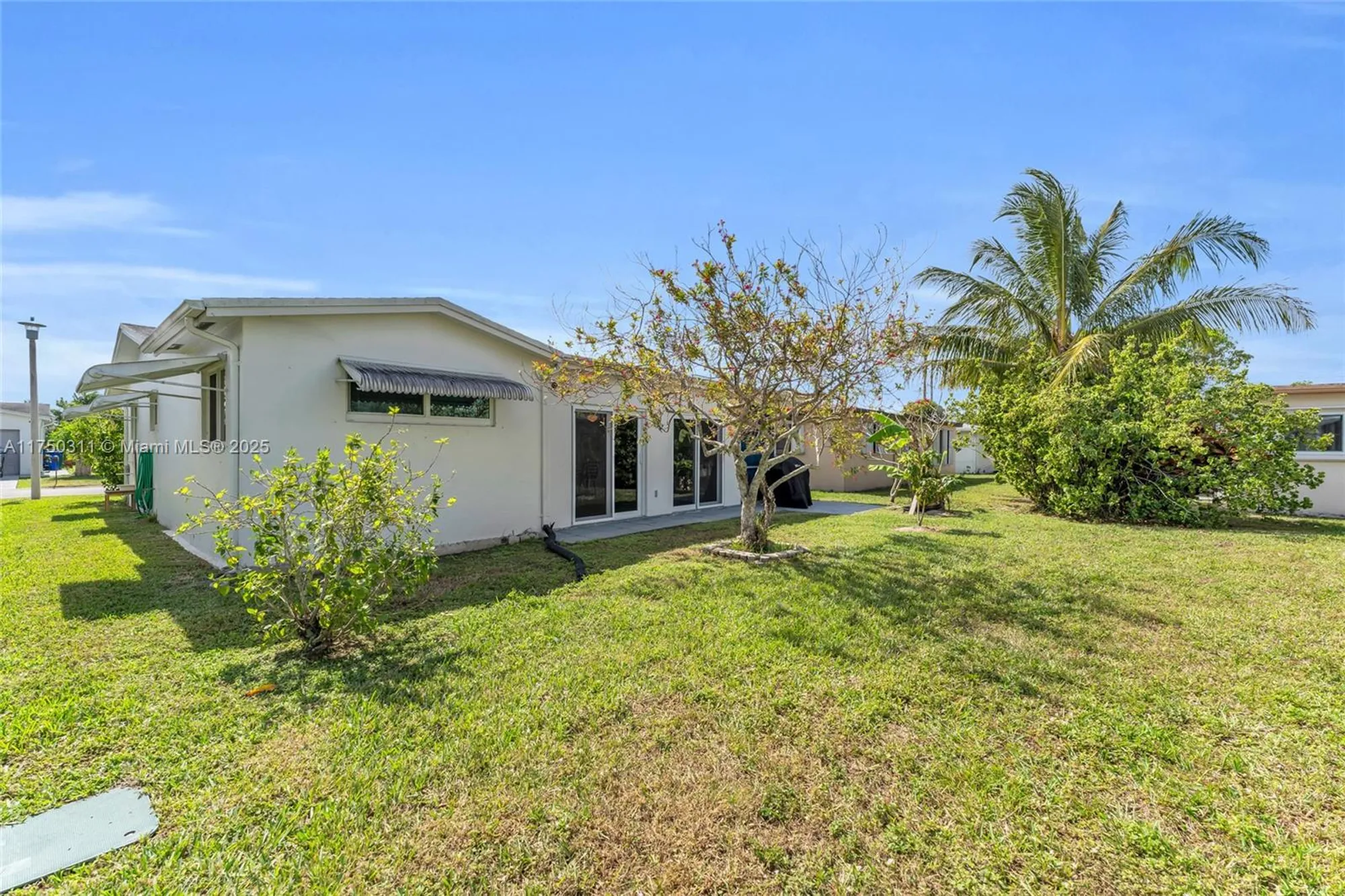 Property Slideshow image 27 of 37 | 6985 nw 11th ct, Margate, FL, 33063