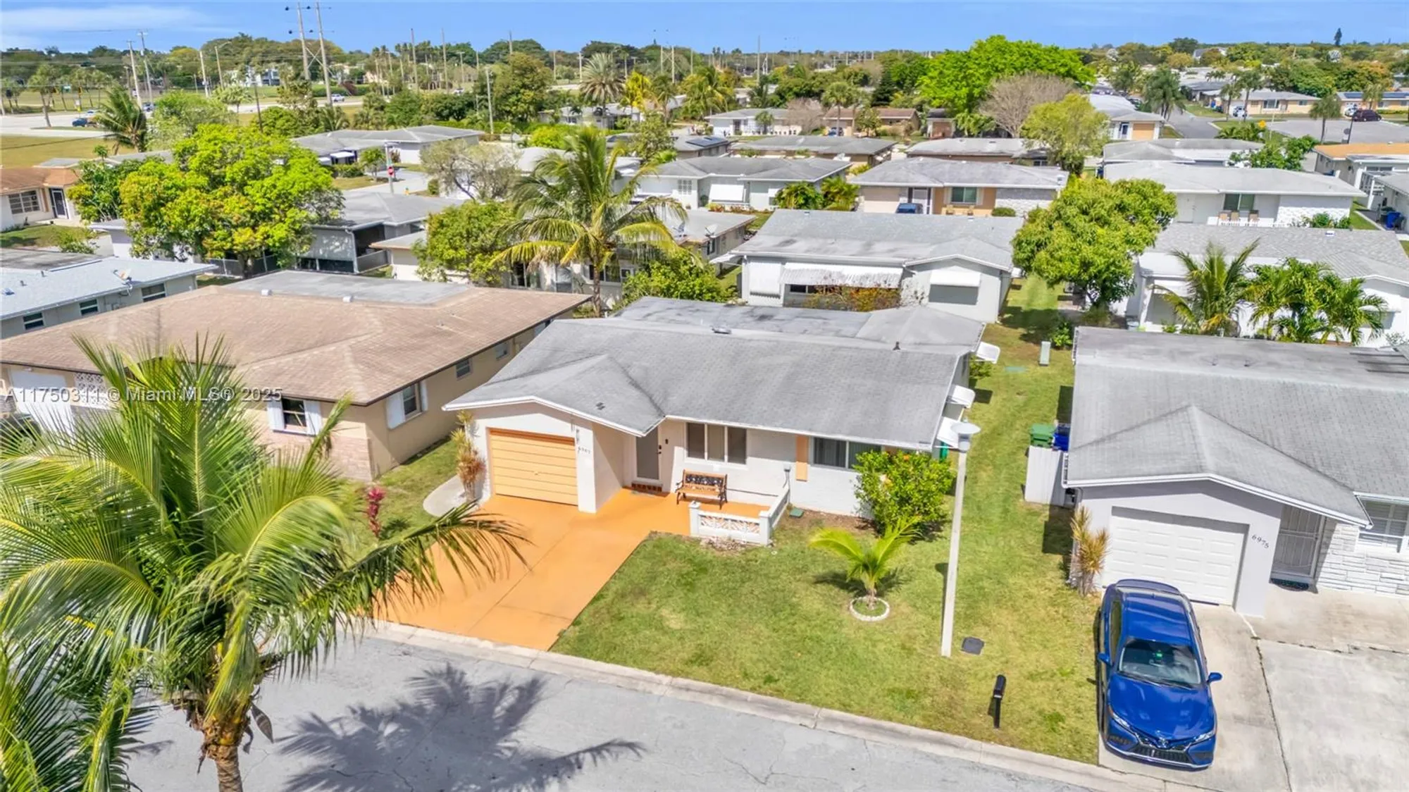 Property Slideshow image 31 of 37 | 6985 nw 11th ct, Margate, FL, 33063