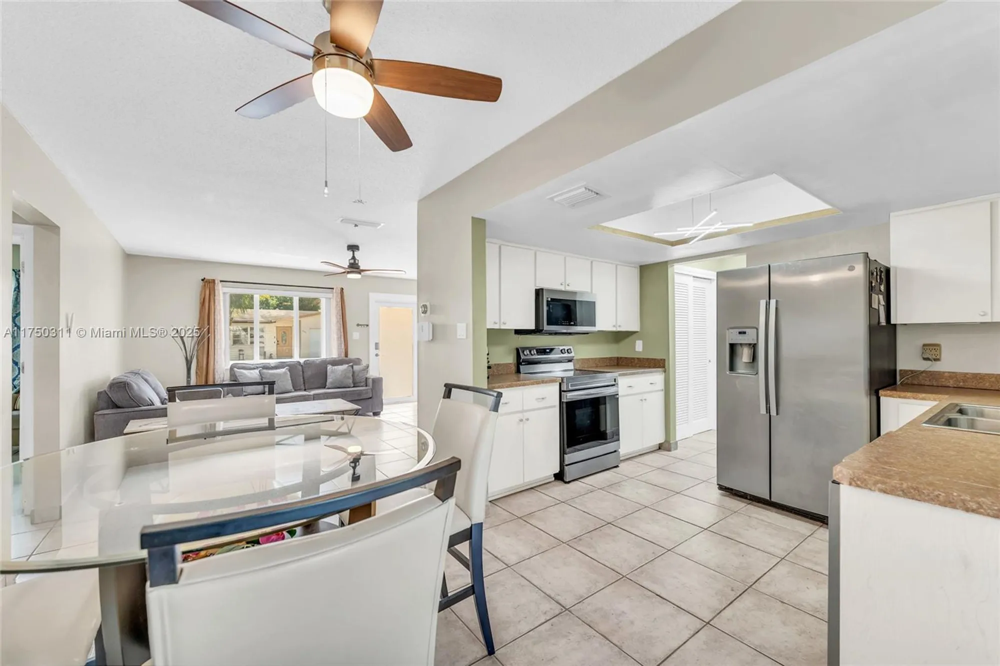 Property Slideshow image 9 of 37 | 6985 nw 11th ct, Margate, FL, 33063