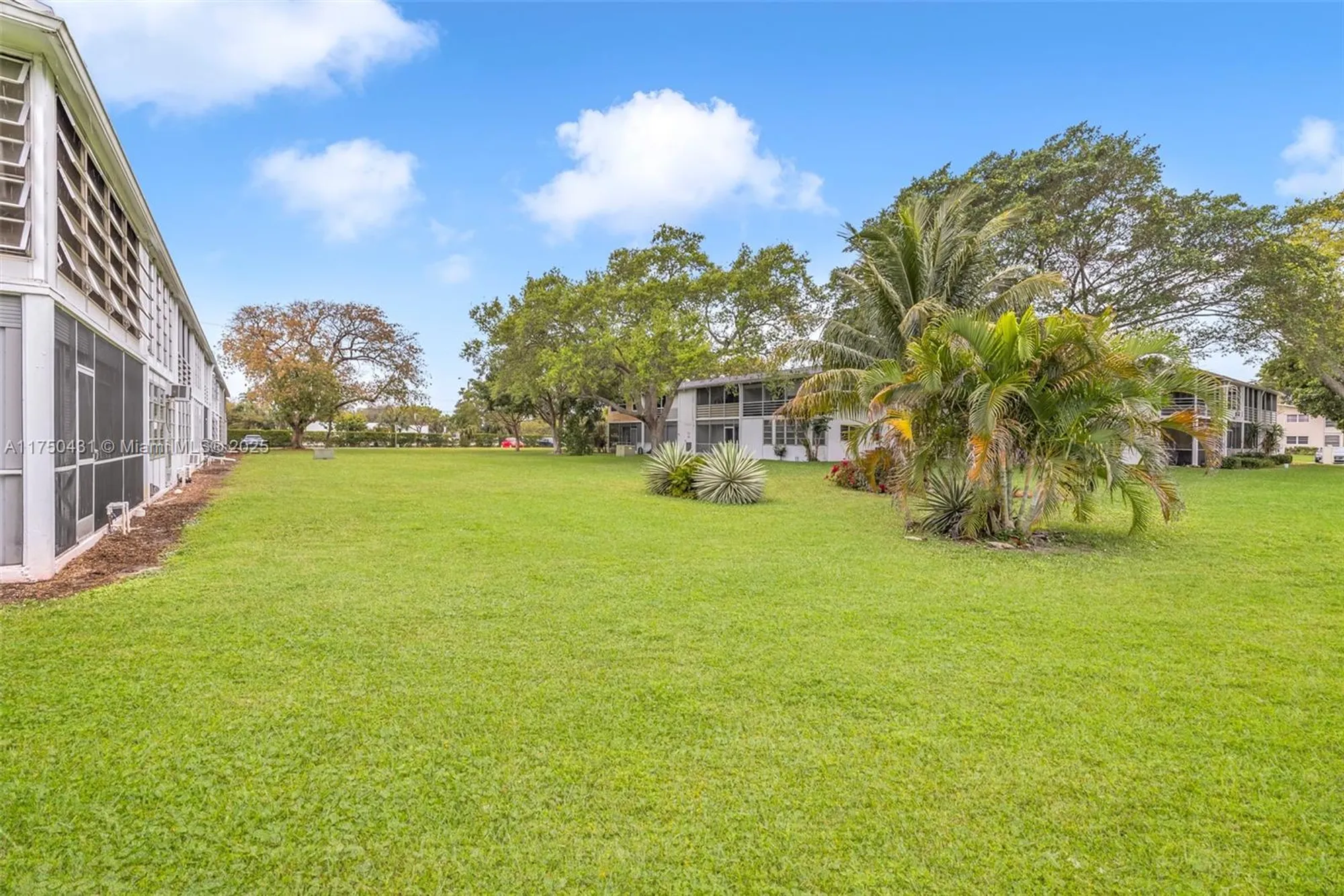 Property Slideshow image 27 of 32 | 73 farnham d # 73, Deerfield Beach, FL, 33442