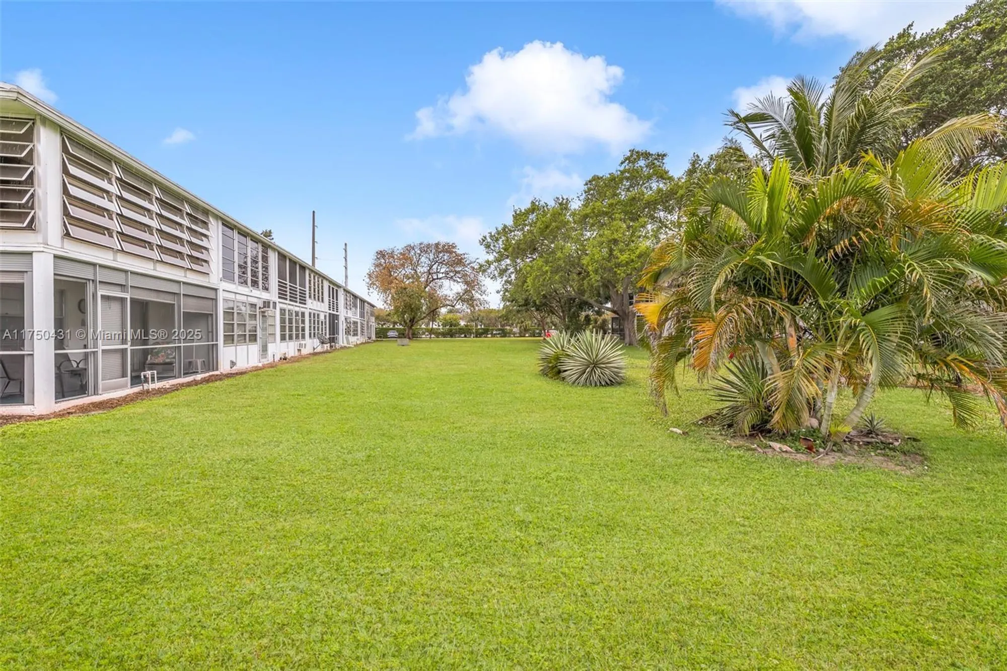 Property Slideshow image 28 of 32 | 73 farnham d # 73, Deerfield Beach, FL, 33442