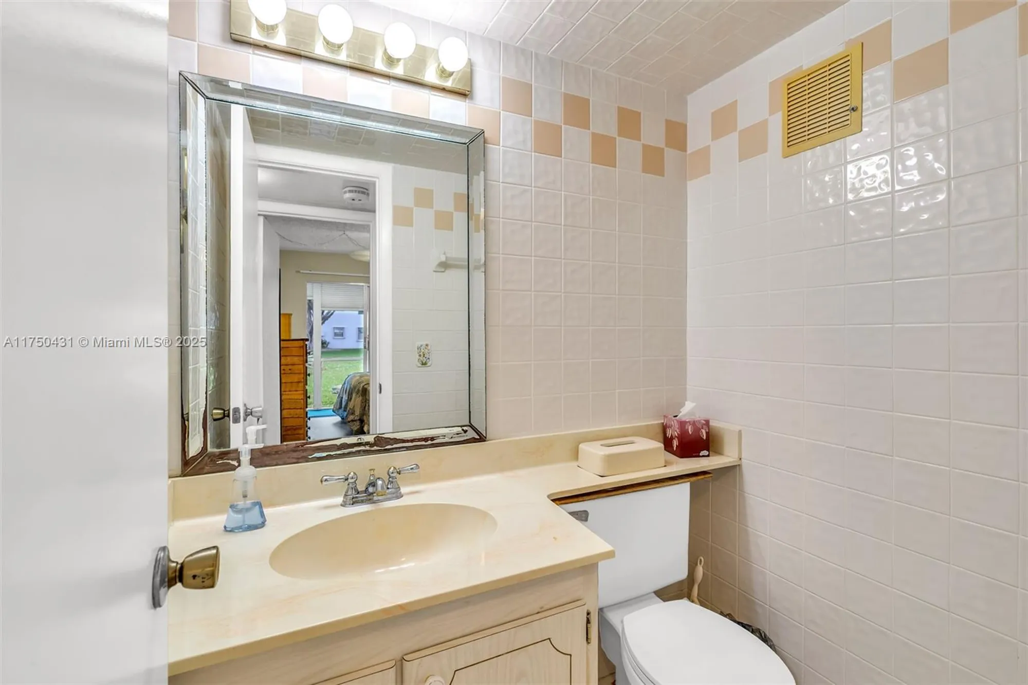 Property Slideshow image 21 of 32 | 73 farnham d # 73, Deerfield Beach, FL, 33442