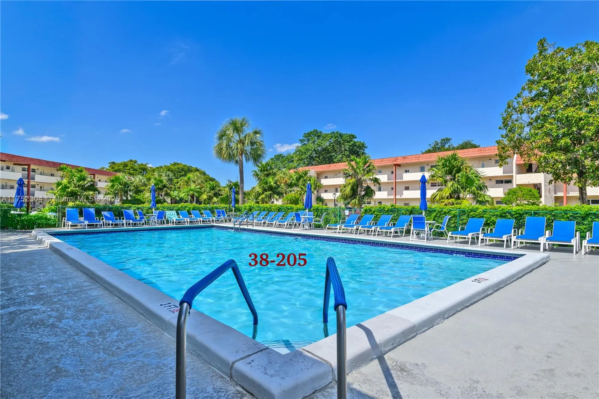 Property Slideshow image 34 of 44 | 411 s hollybrook dr 205, Pembroke Pines, FL, 33025