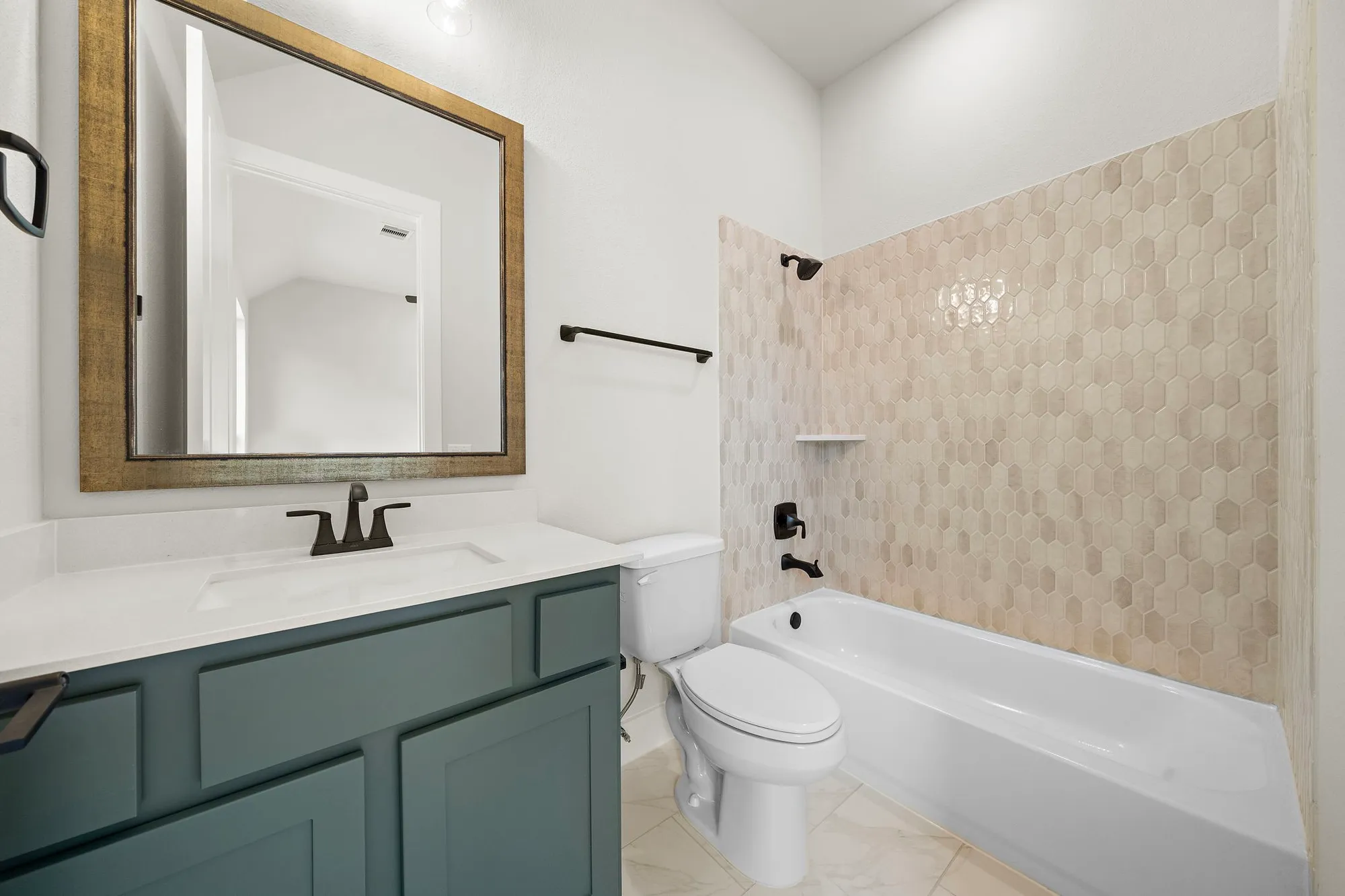 Property Slideshow image 29 of 49 | 9975 monarch landing cv, Willis, TX, 77318