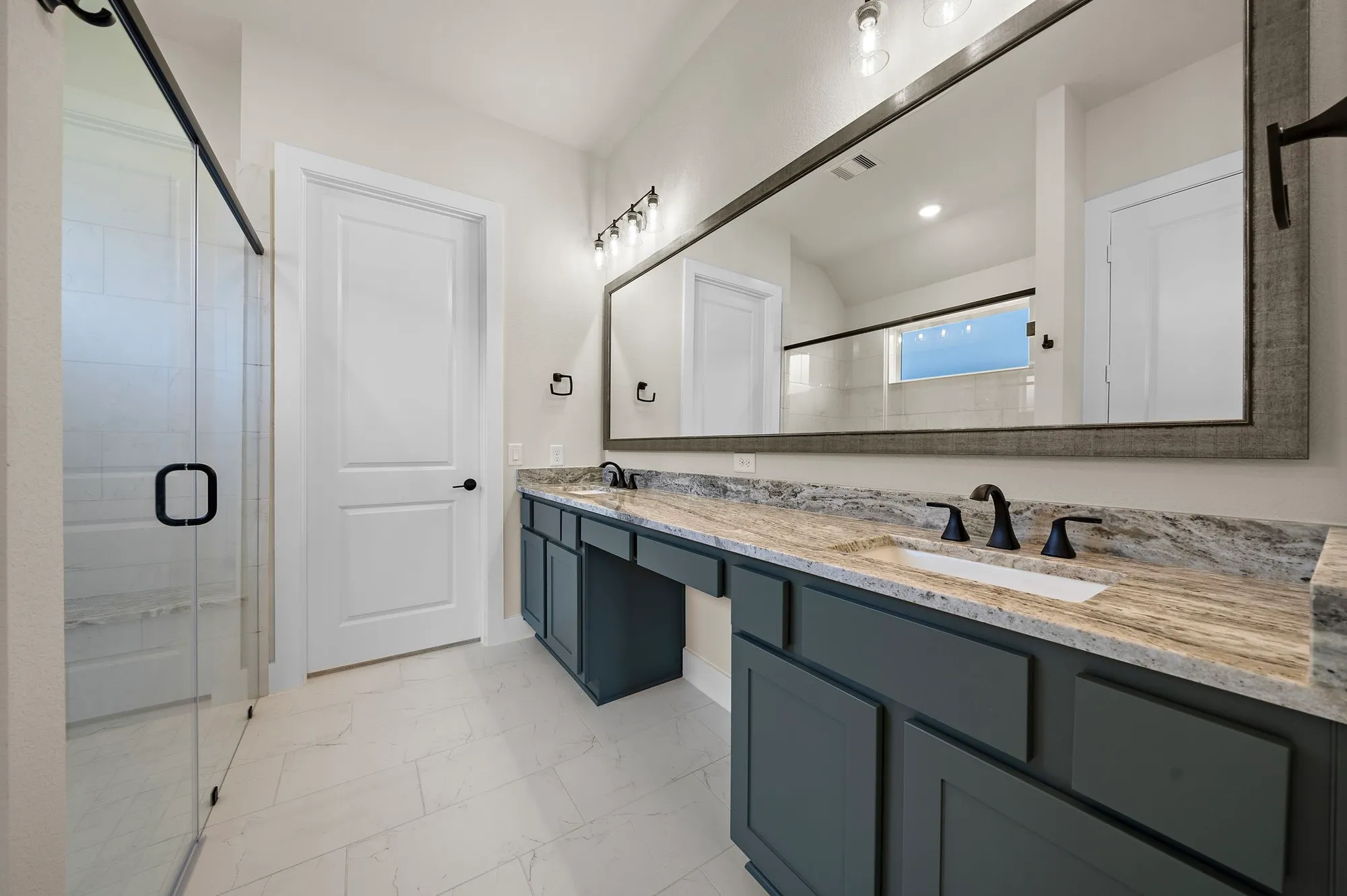 Property Slideshow image 31 of 49 | 9975 monarch landing cv, Willis, TX, 77318