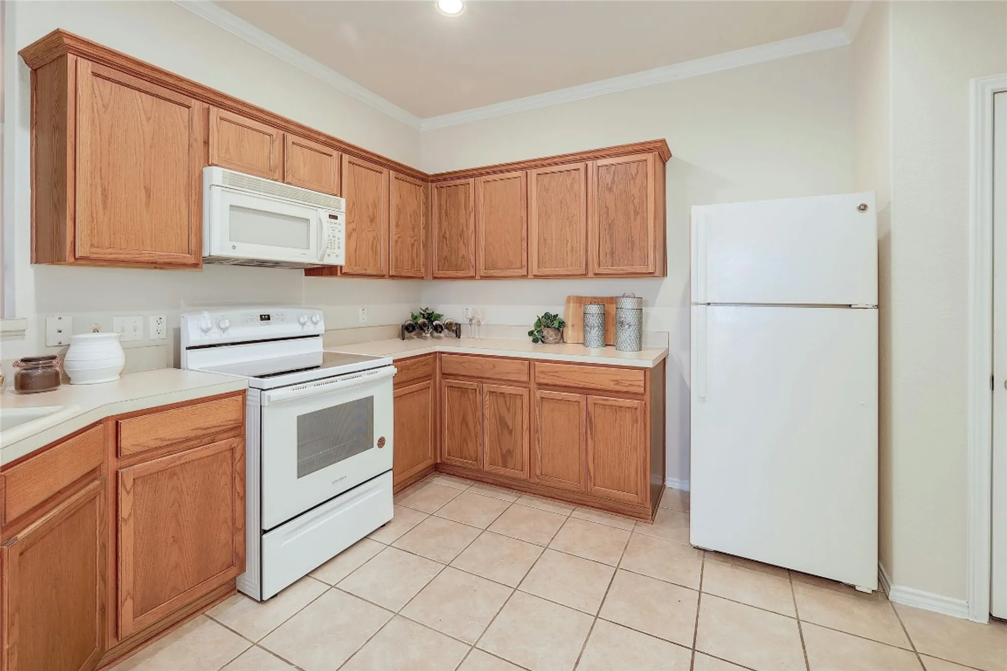 Property Slideshow image 13 of 34 | 333 portsmouth dr, Georgetown, TX, 78633