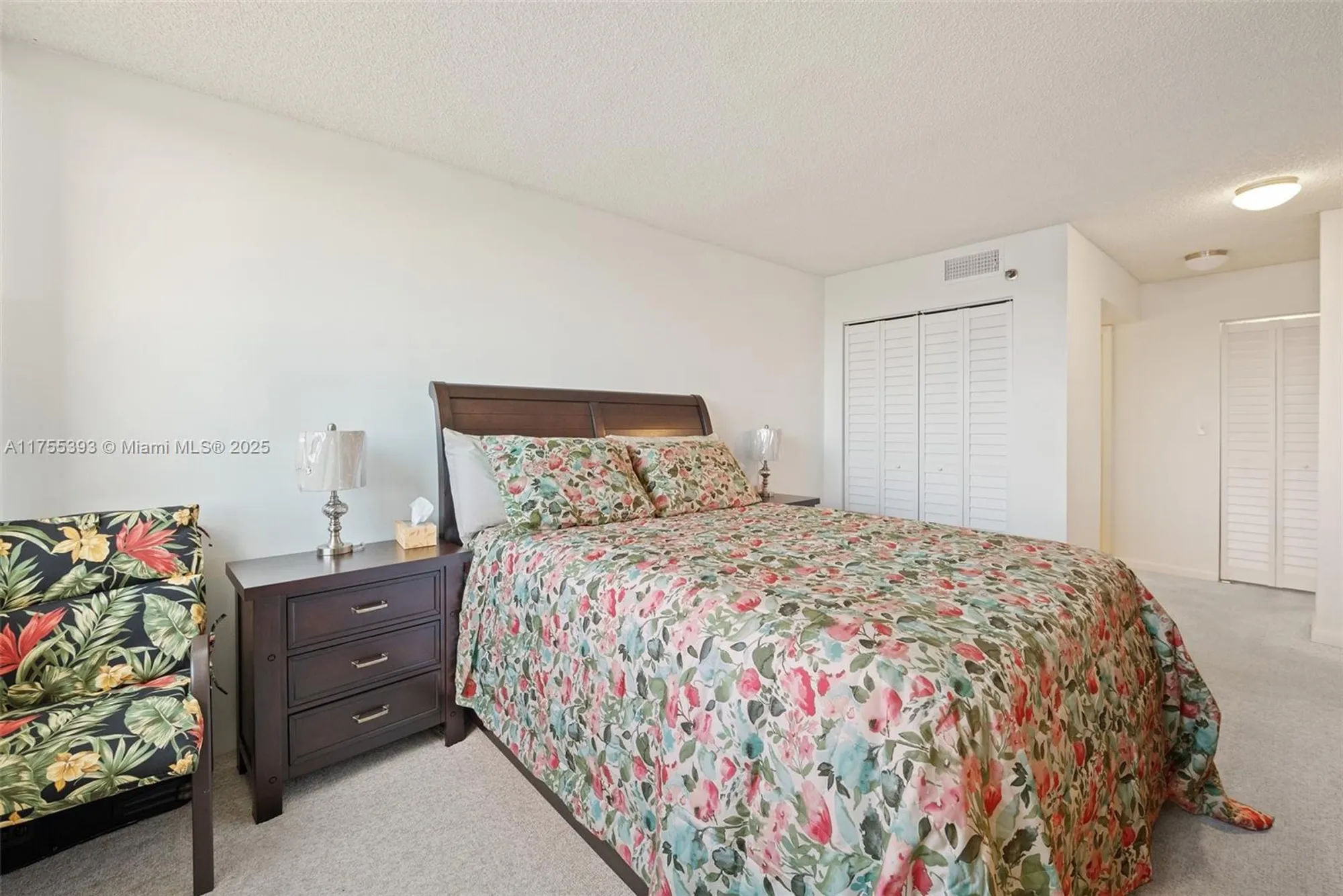 Property Slideshow image 10 of 25 | 1000 saint charles pl 603, Pembroke Pines, FL, 33026