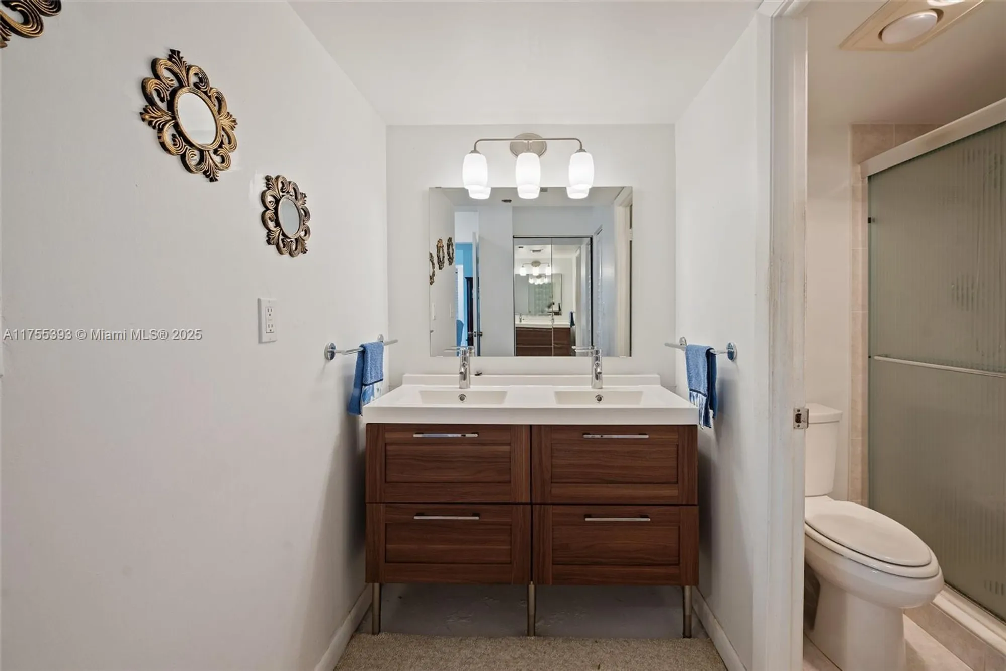Property Slideshow image 11 of 25 | 1000 saint charles pl 603, Pembroke Pines, FL, 33026