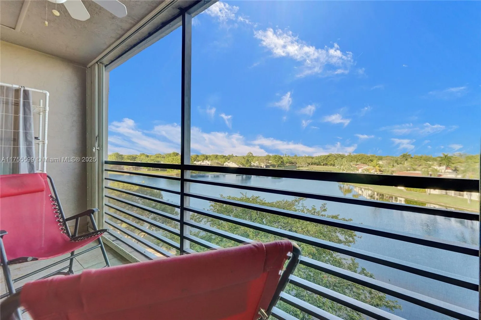 Property Slideshow image 27 of 41 | 901 colony point cir 511, Pembroke Pines, FL, 33026