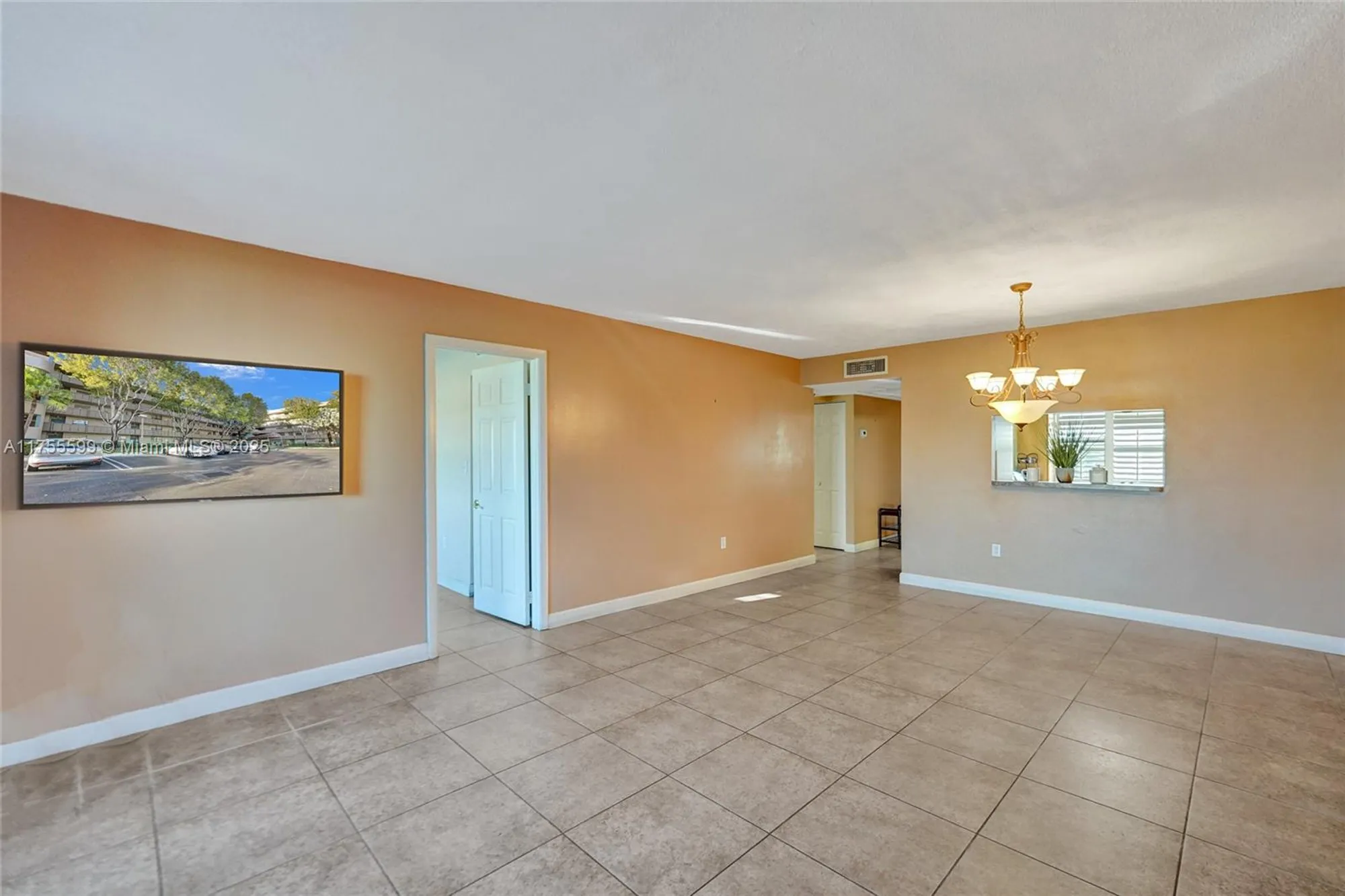 Property Slideshow image 36 of 41 | 901 colony point cir 511, Pembroke Pines, FL, 33026