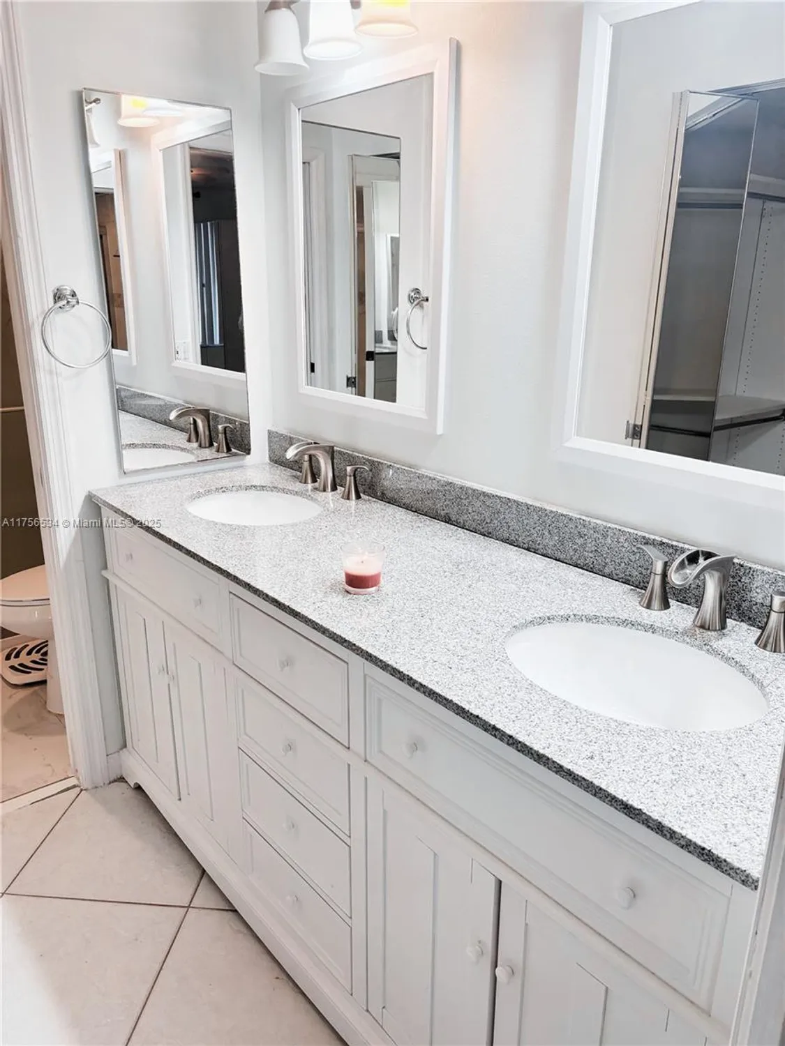 Property Slideshow image 12 of 16 | 9737 n belfort cir 108, Tamarac, FL, 33321