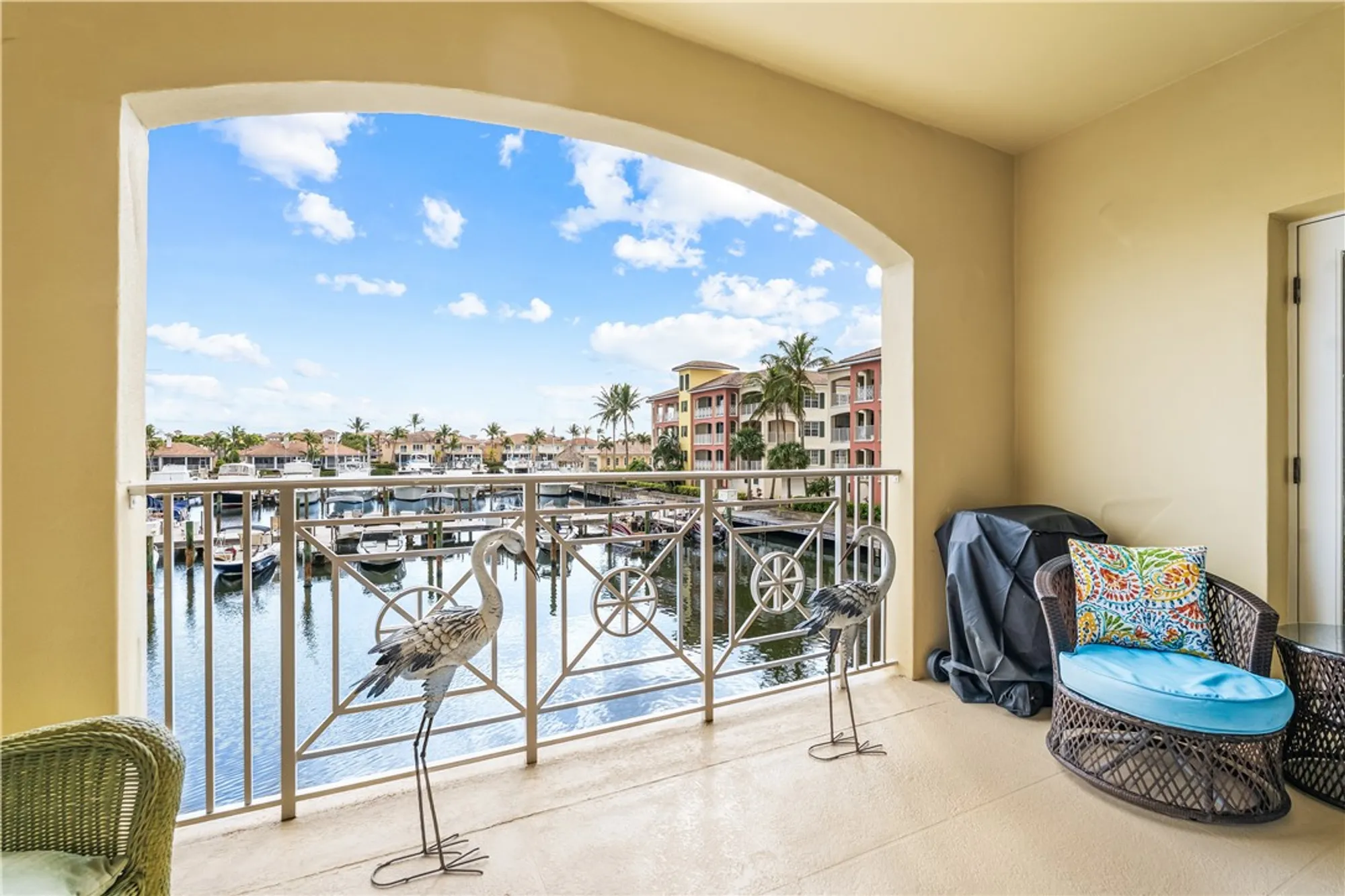 Property Slideshow image 3 of 36 | 5520 n harbor village dr apt 203, Vero Beach, FL, 32967