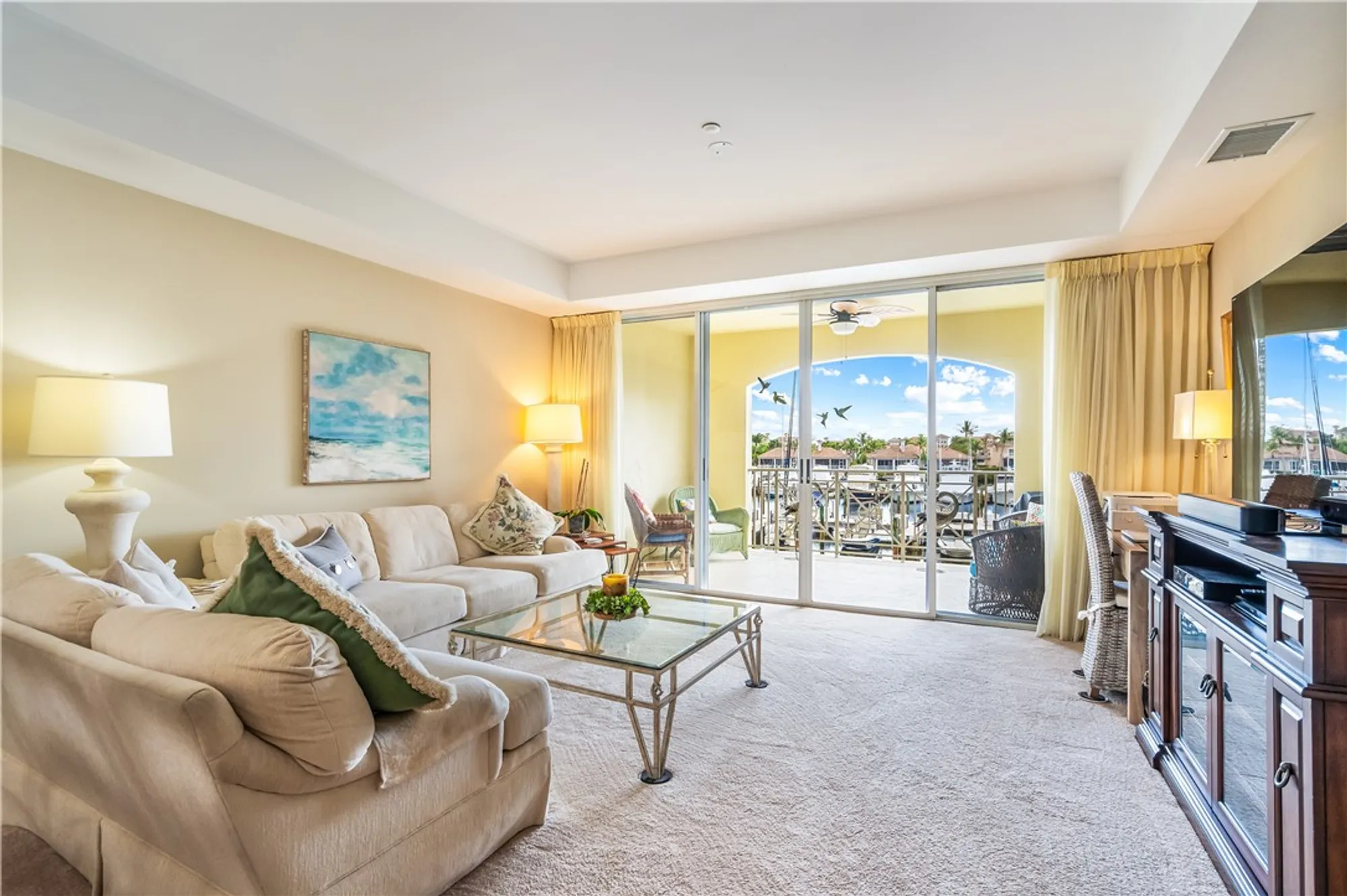 Property Slideshow image 8 of 36 | 5520 n harbor village dr apt 203, Vero Beach, FL, 32967