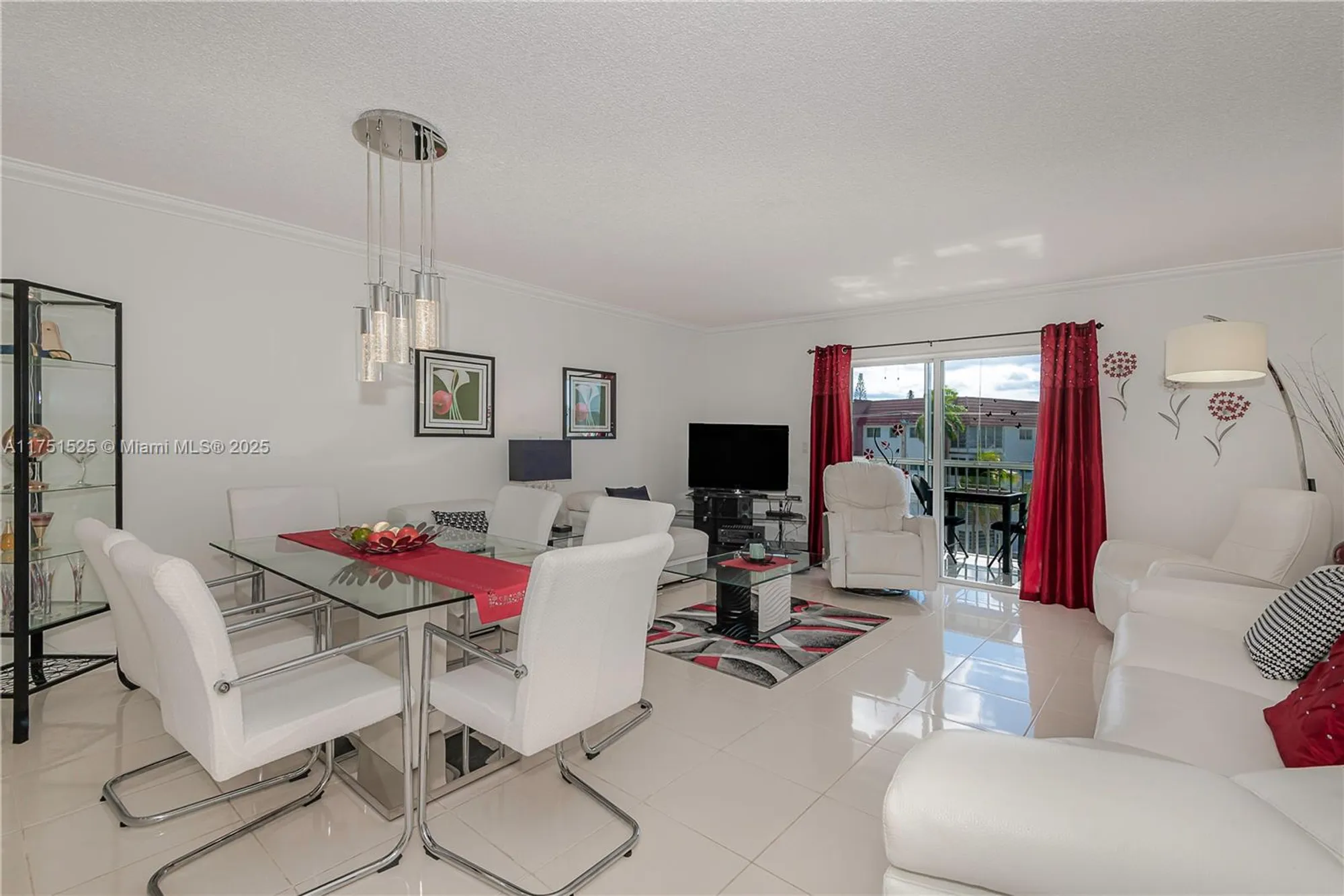 Property Slideshow image 10 of 28 | 4751 nw 21st st 401, Lauderhill, FL, 33313