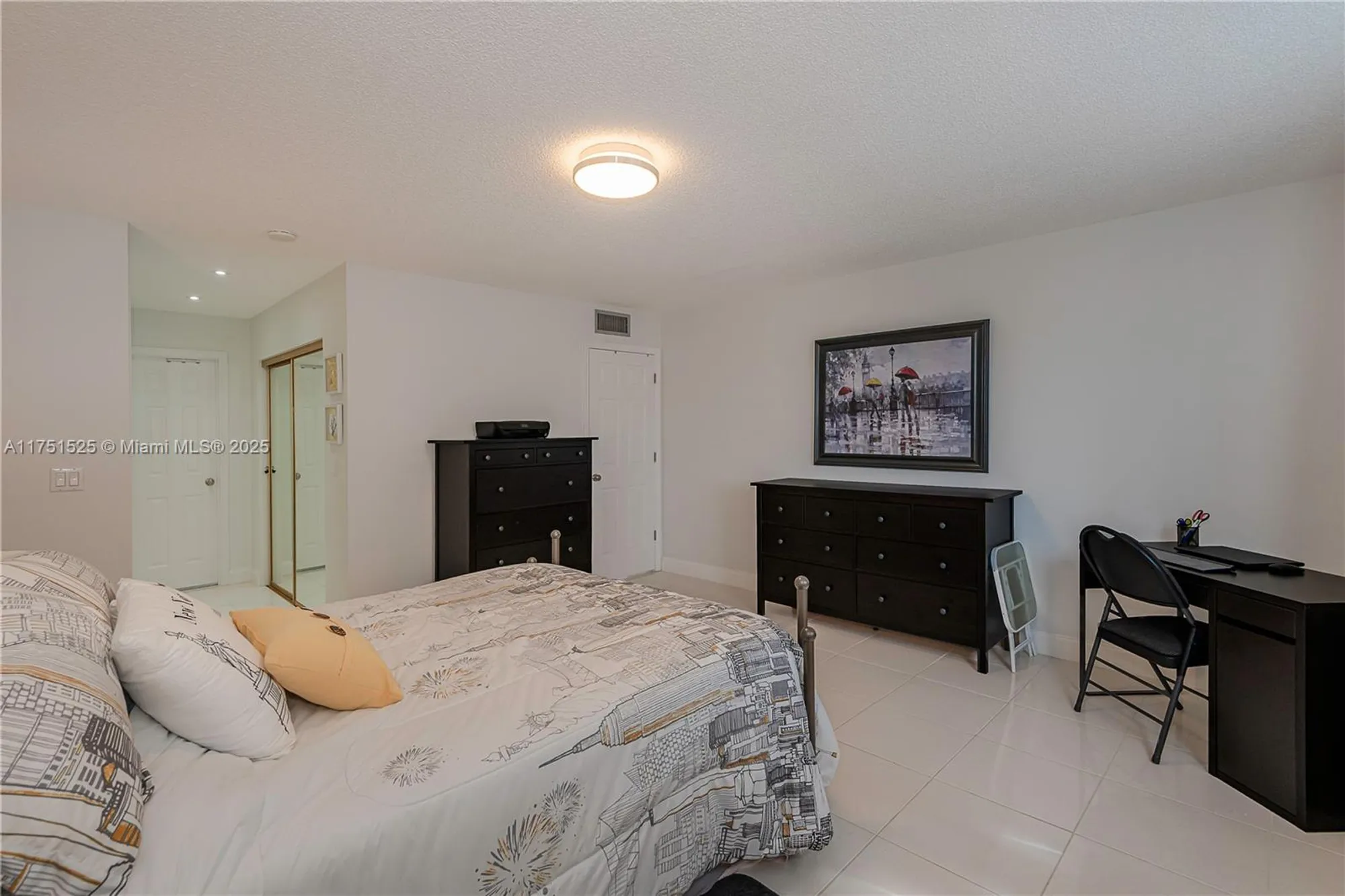 Property Slideshow image 24 of 28 | 4751 nw 21st st 401, Lauderhill, FL, 33313