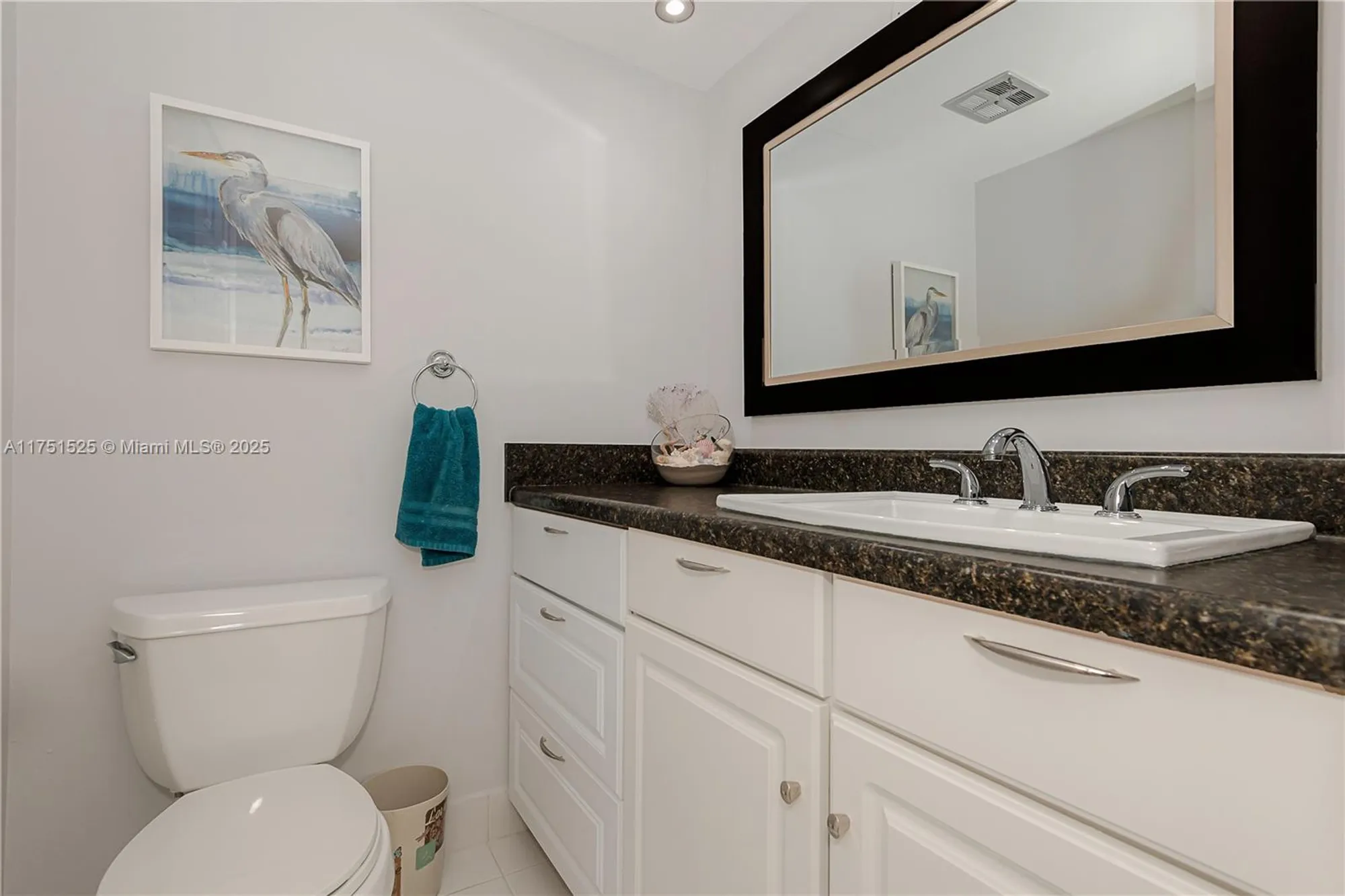Property Slideshow image 21 of 28 | 4751 nw 21st st 401, Lauderhill, FL, 33313