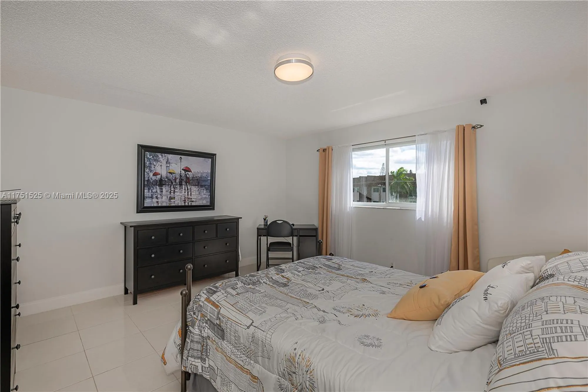 Property Slideshow image 23 of 28 | 4751 nw 21st st 401, Lauderhill, FL, 33313