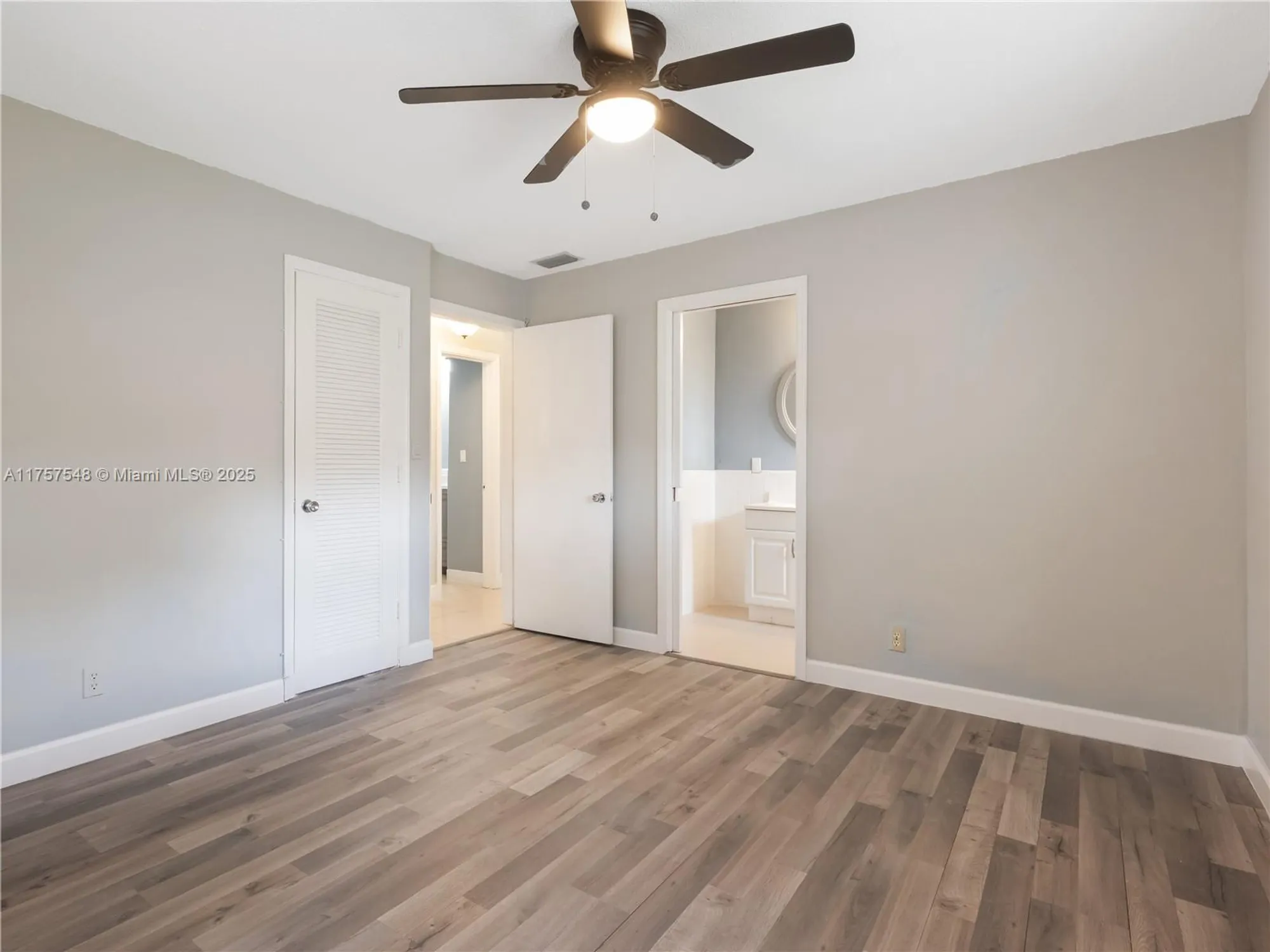 Property Slideshow image 36 of 46 | 4938 nw 48th ave, Tamarac, FL, 33319