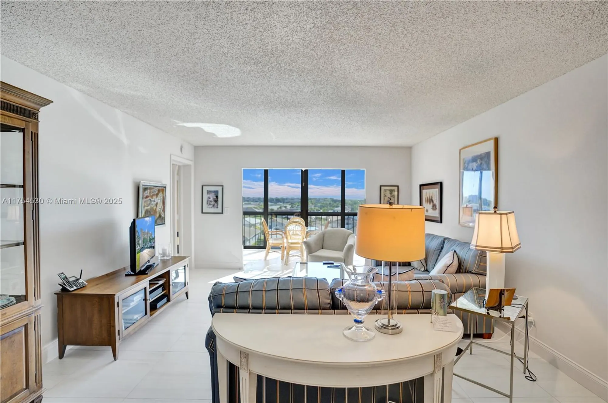 Property Slideshow image 14 of 42 | 7260 kinghurst dr apt 604, Delray Beach, FL, 33446