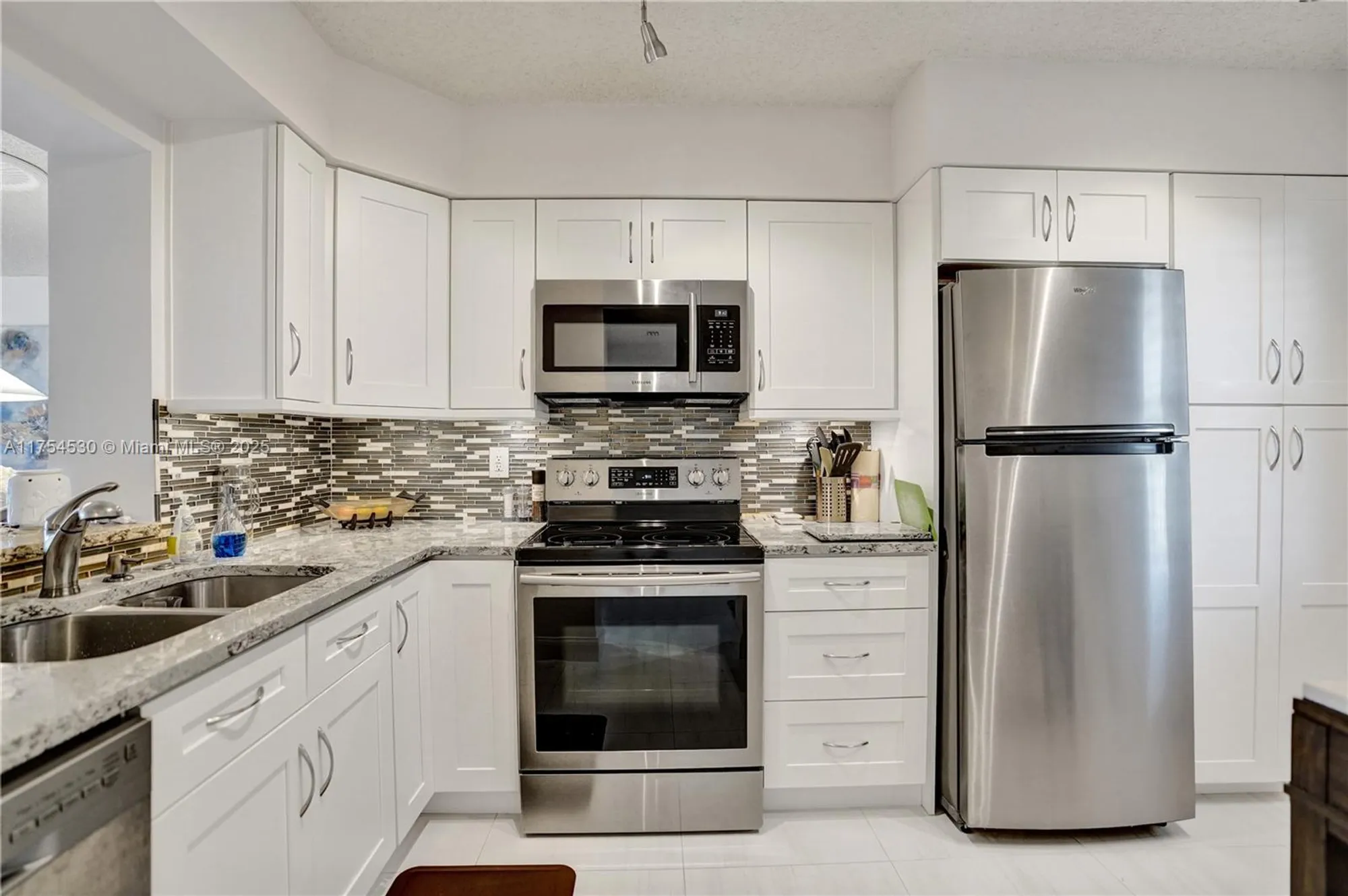Property Slideshow image 25 of 42 | 7260 kinghurst dr apt 604, Delray Beach, FL, 33446
