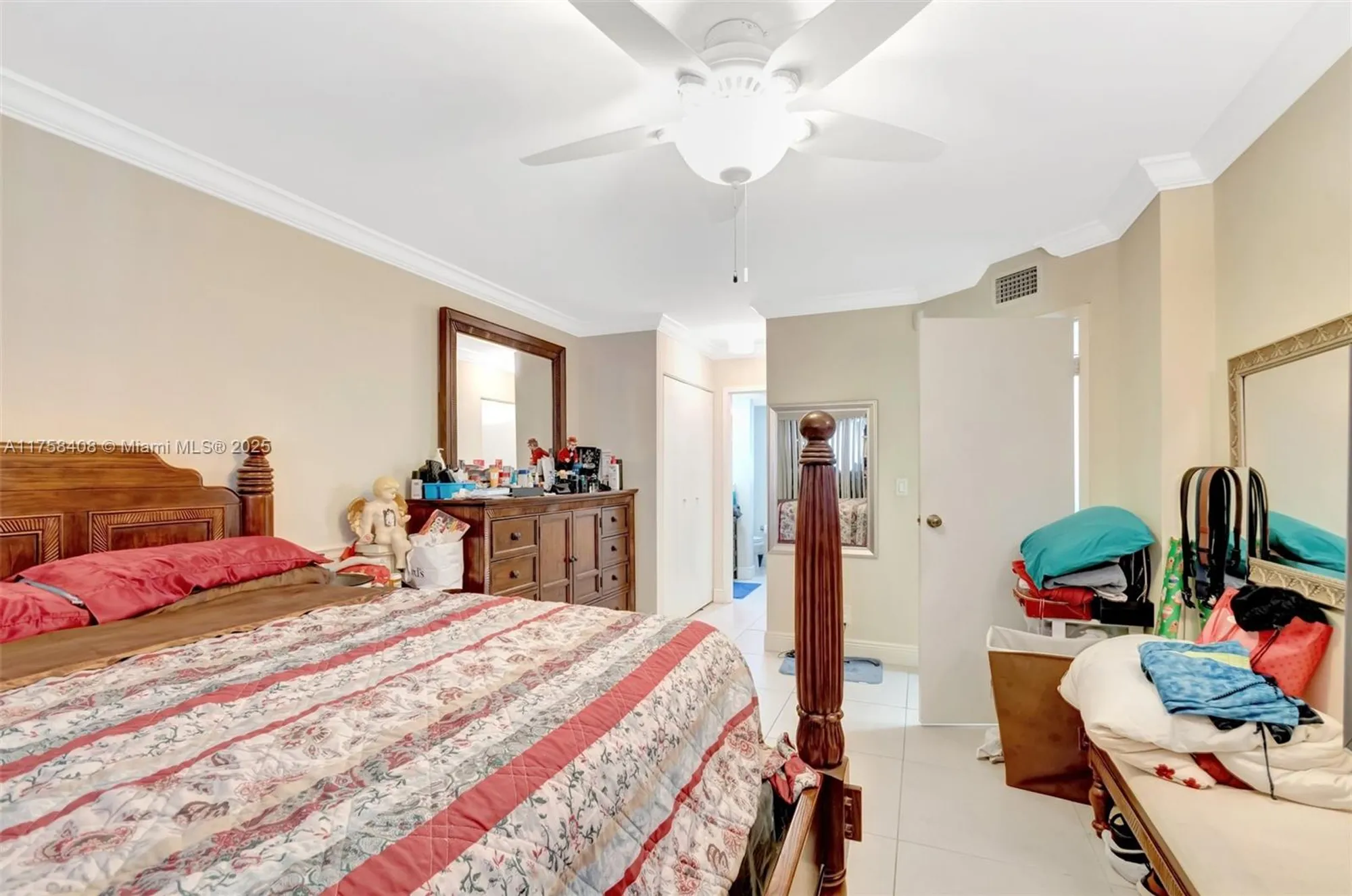 Property Slideshow image 24 of 80 | 3597 birdie dr apt 107, Lake Worth, FL, 33467