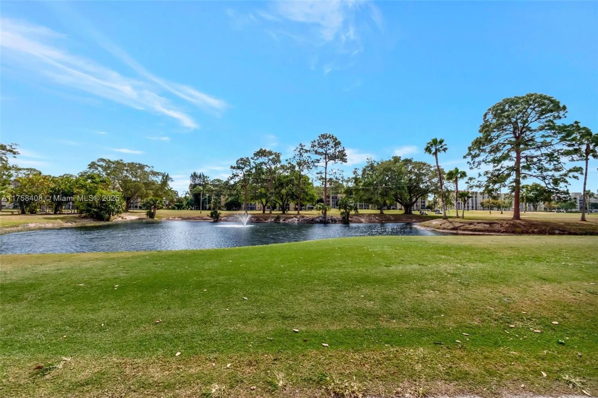 Property Slideshow image 32 of 80 | 3597 birdie dr apt 107, Lake Worth, FL, 33467