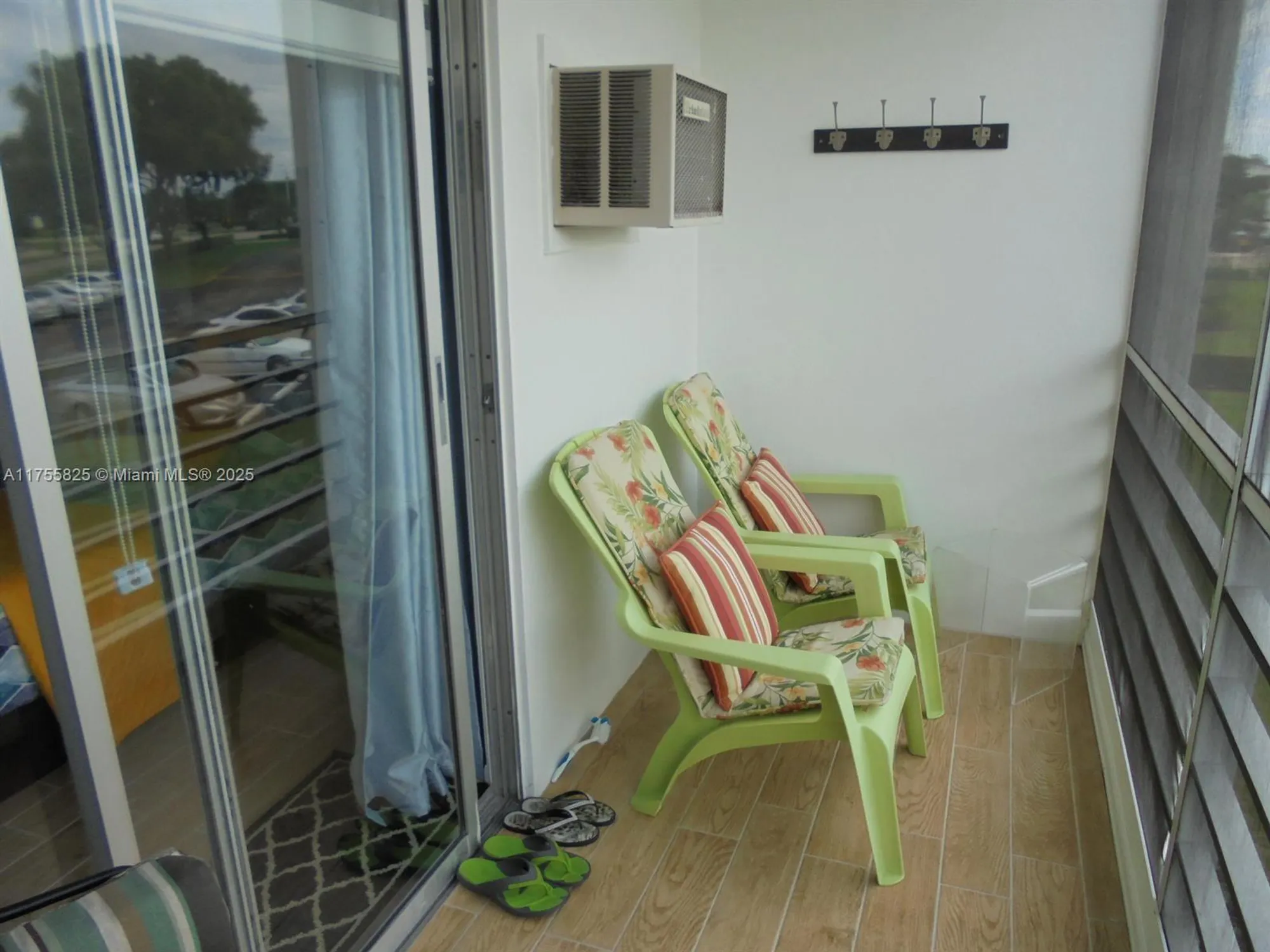 Property Slideshow image 2 of 32 | 400 brighton j # 400, Boca Raton, FL, 33434