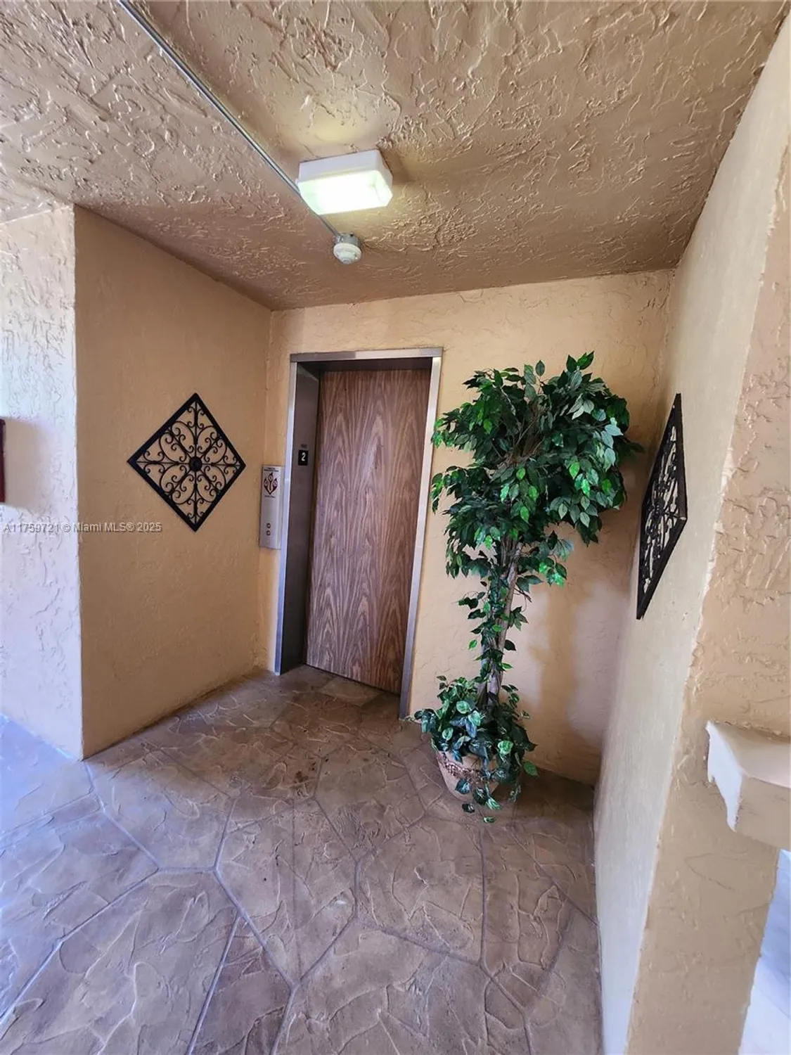 Property Slideshow image 14 of 24 | 6670 royal palm blvd k 202, Margate, FL, 33063