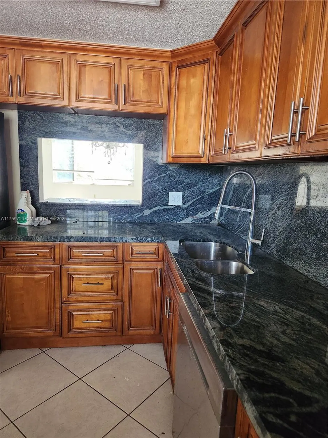 Property Slideshow image 18 of 24 | 6670 royal palm blvd k 202, Margate, FL, 33063