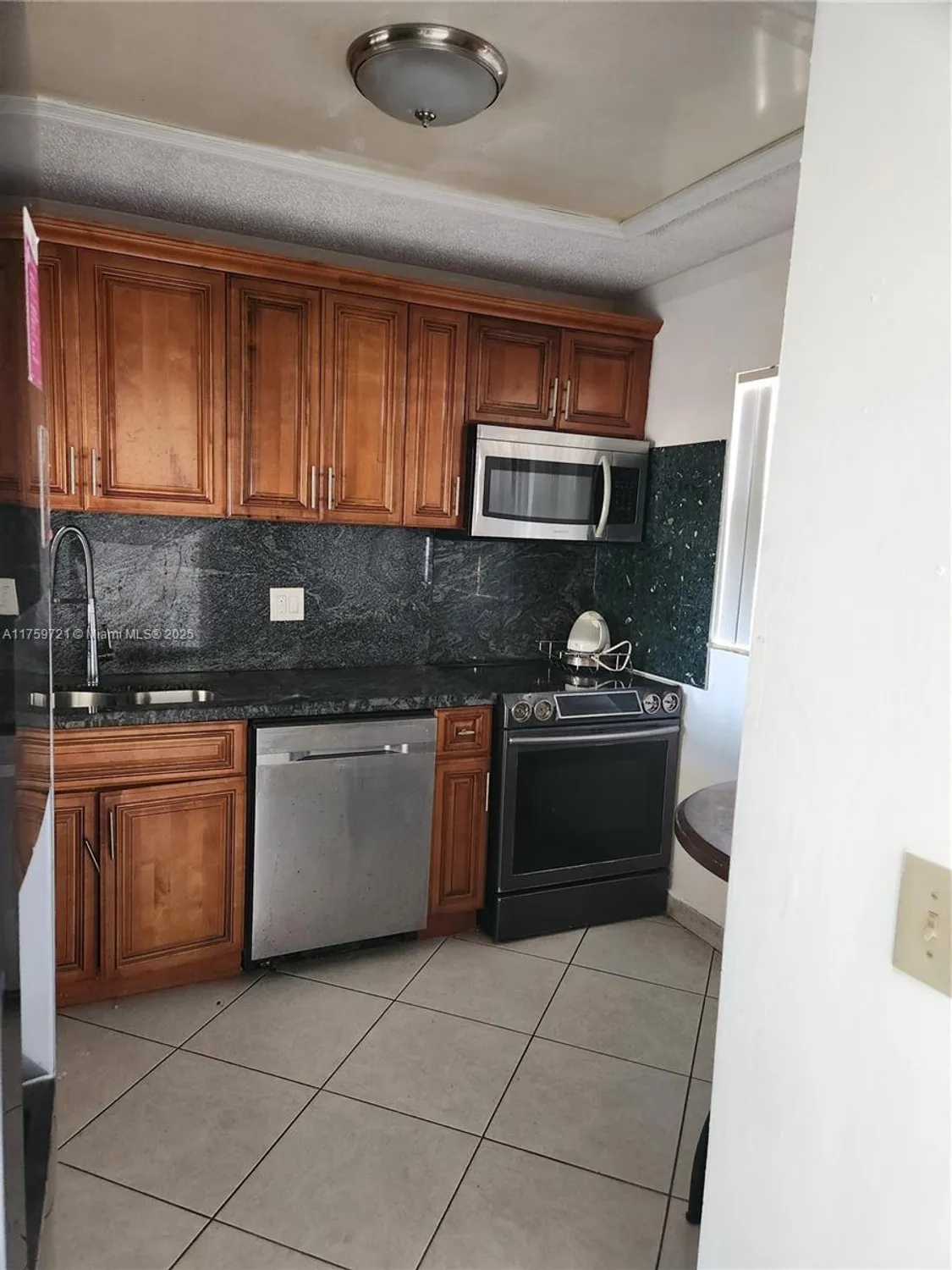 Property Slideshow image 20 of 24 | 6670 royal palm blvd k 202, Margate, FL, 33063