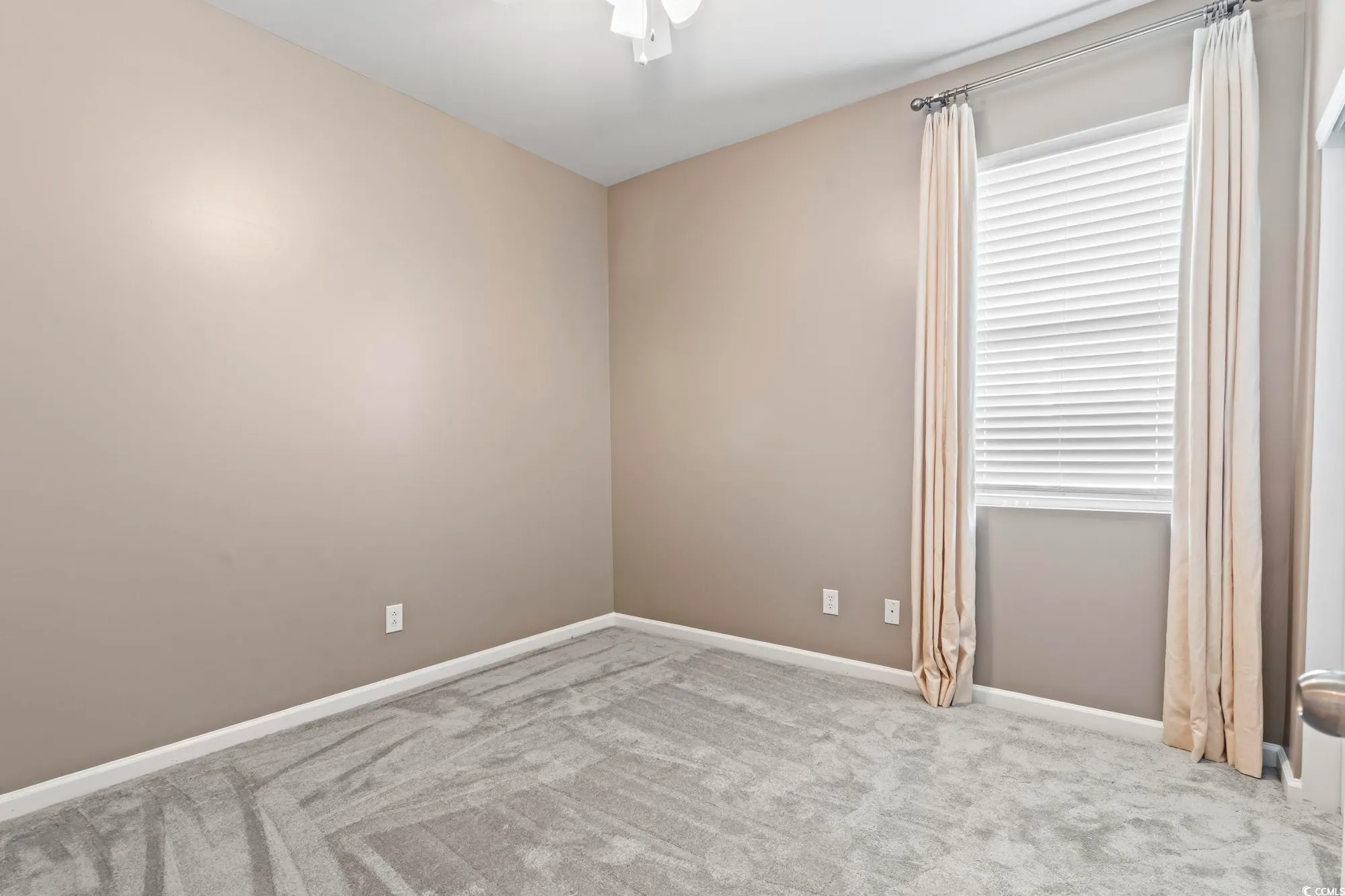 Property Slideshow image 13 of 40 | 1097 balmore dr, Myrtle Beach, SC, 29579