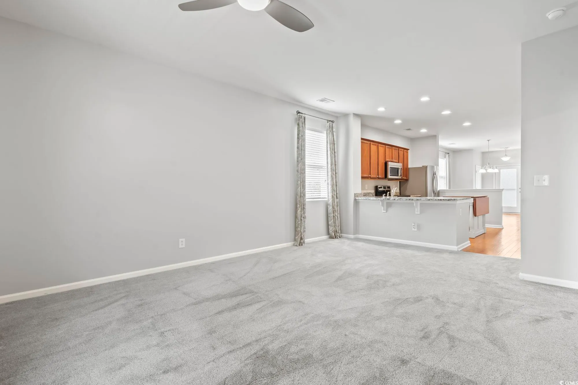 Property Slideshow image 22 of 40 | 1097 balmore dr, Myrtle Beach, SC, 29579