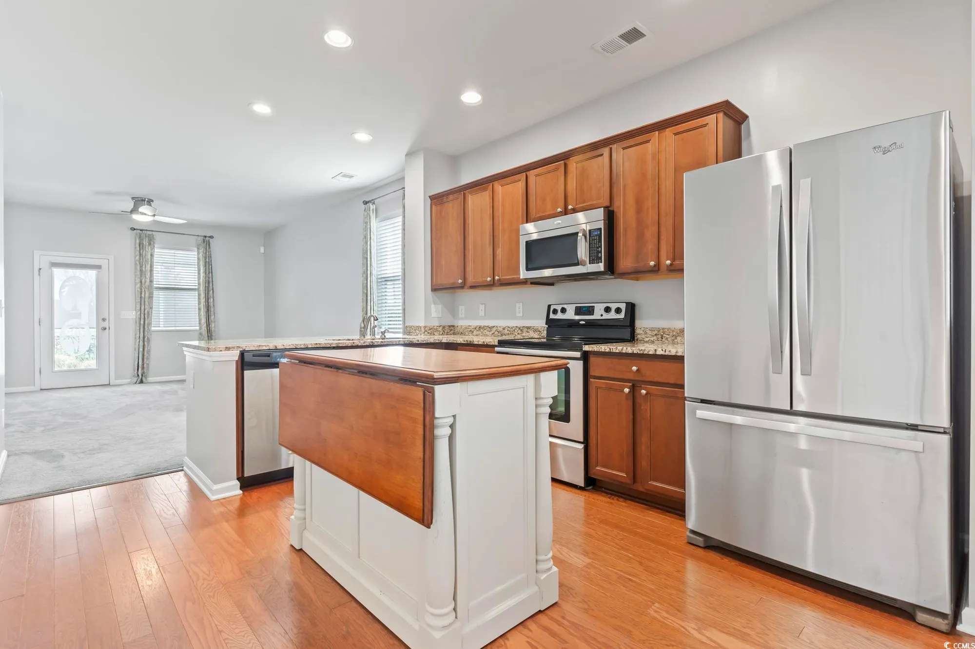 Property Slideshow image 6 of 40 | 1097 balmore dr, Myrtle Beach, SC, 29579