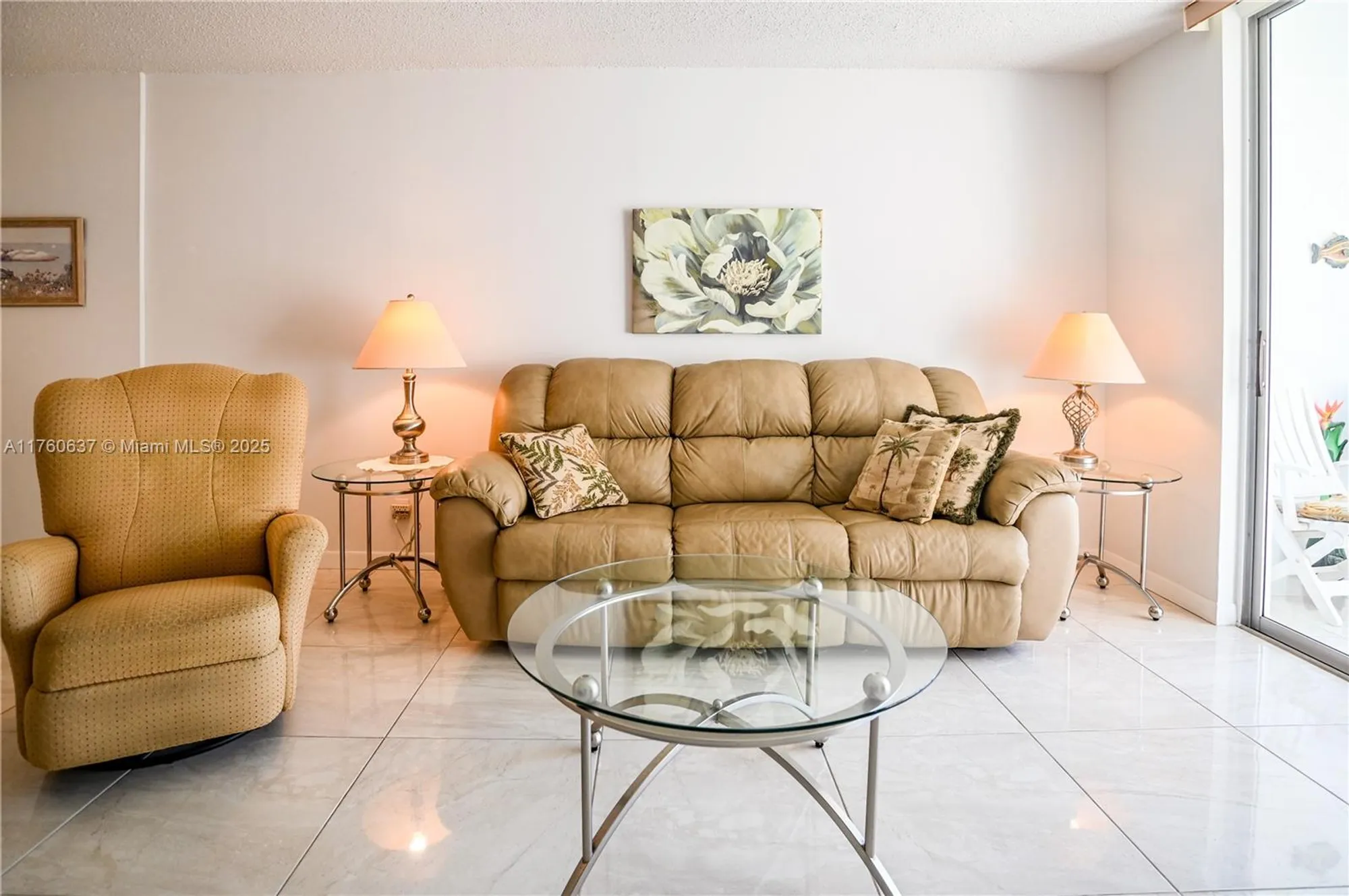 Property Slideshow image 10 of 54 | 202 se 10th st 206, Dania Beach, FL, 33004